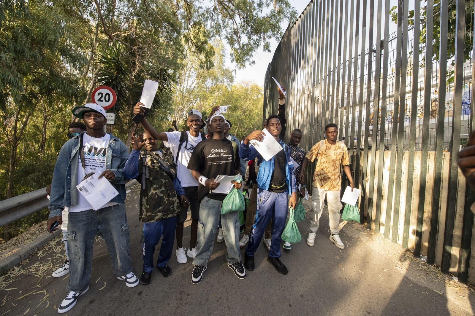 Menores migrante en un centro de acogida en Ceuta