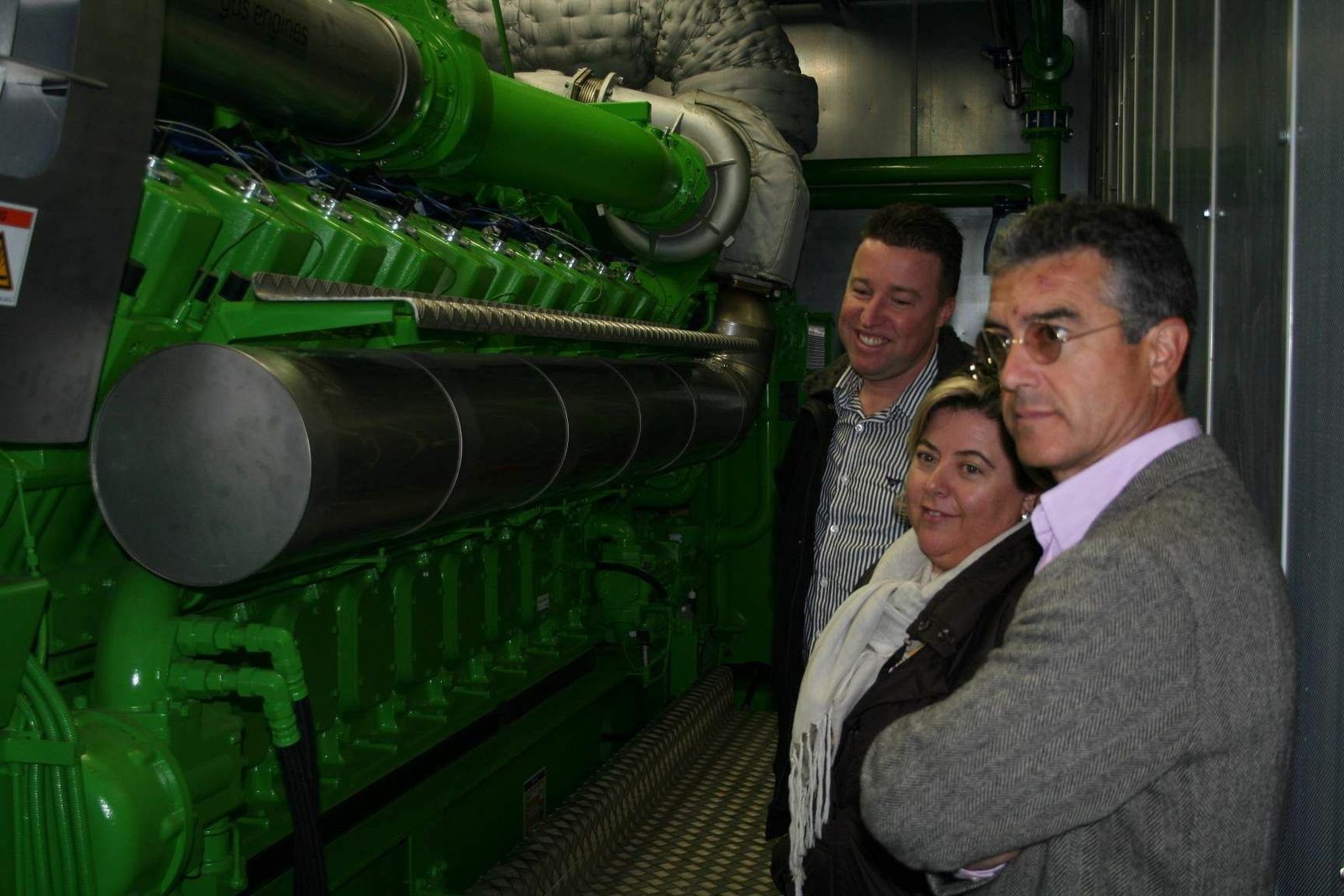 Juan Colomina, con Clara Aguilera, en una visita a invernaderos holandeses, en una imagen de archivo.