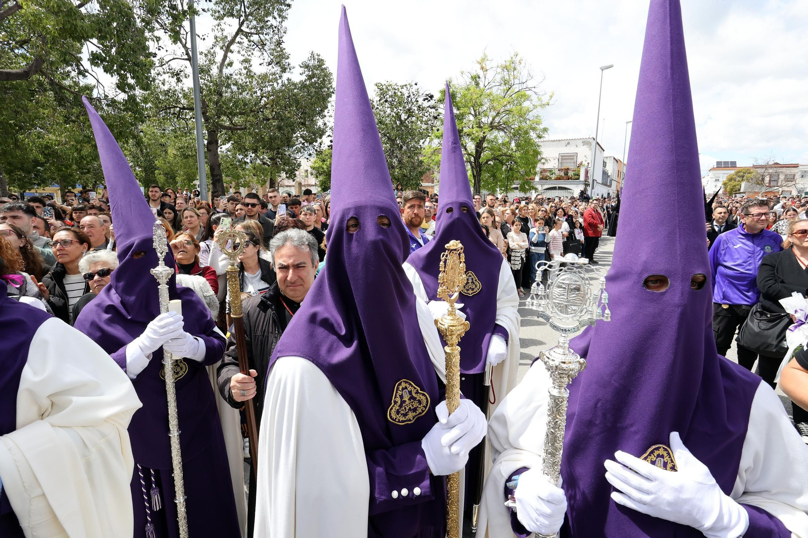 Imágenes de la Hermandad de Salud de San Rafael en el Martes Santo de Jerez 2025