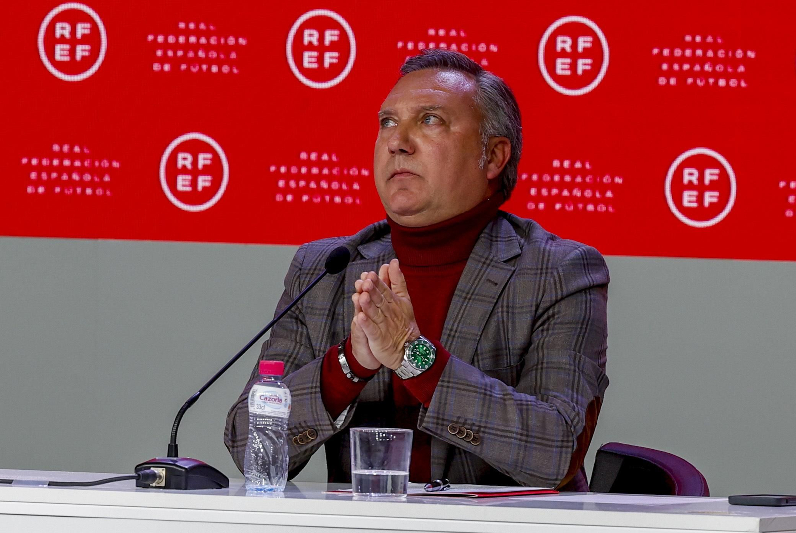 Las fotos de los árbitros del fútbol español