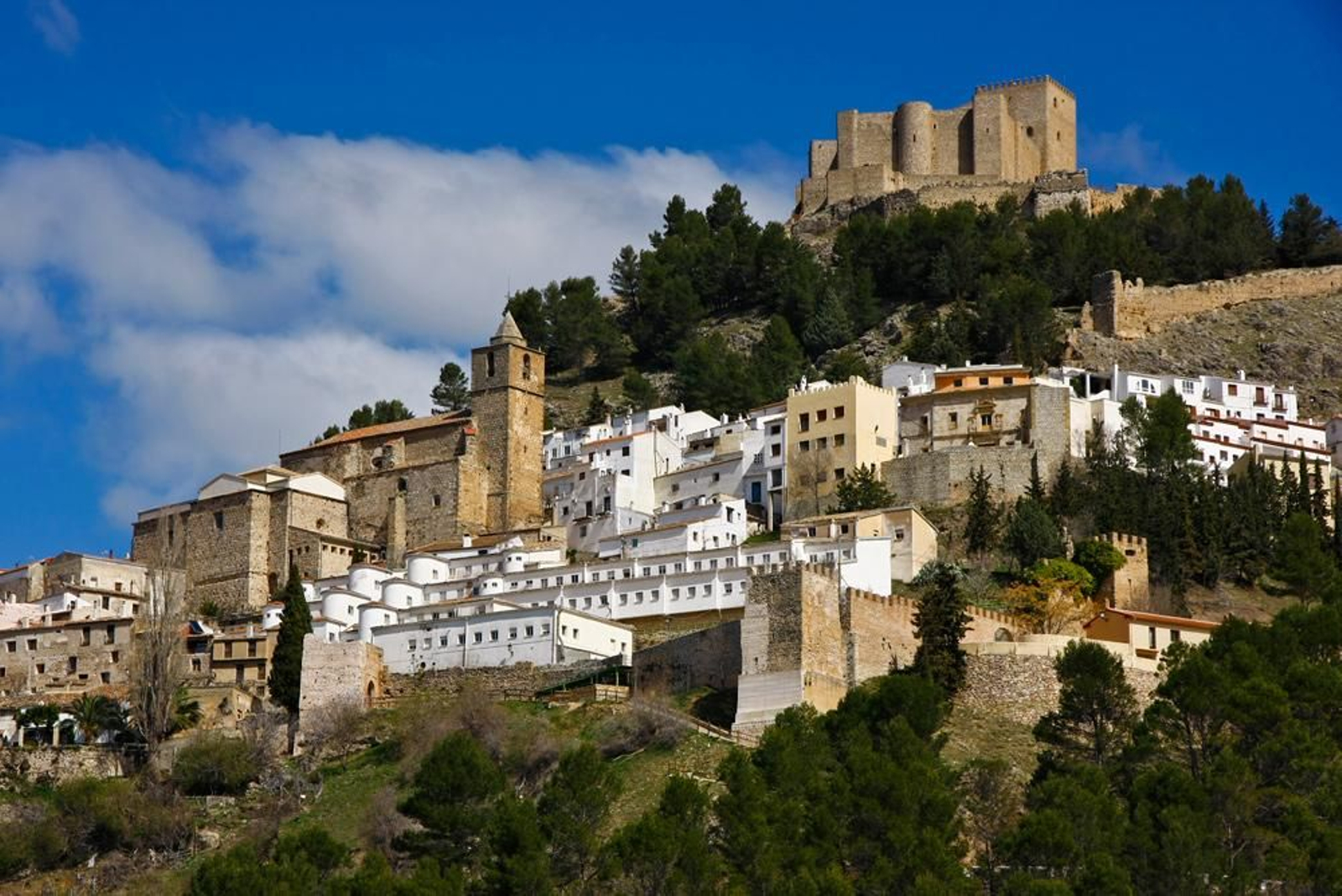 Este es el pueblo de Jaén entre los diez más bonitos de Andalucía según una encuesta