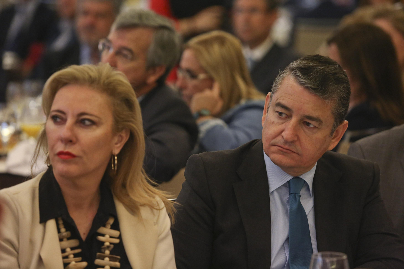 Foro Joly con Elías Bendodo