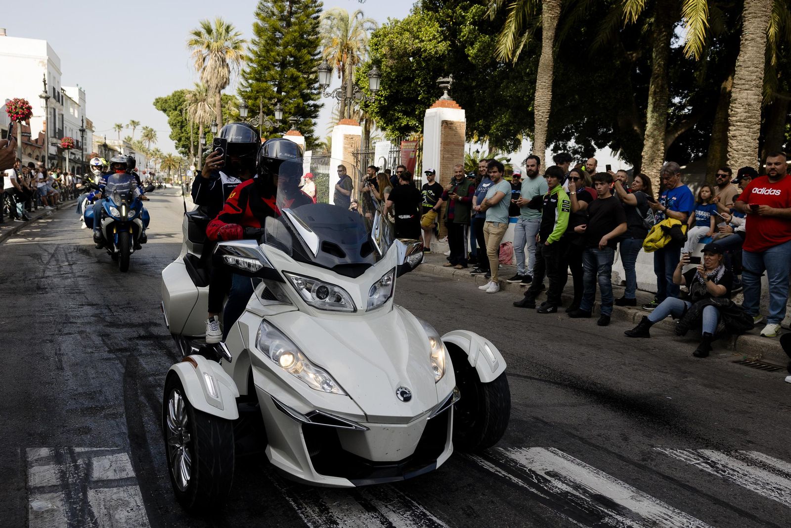 Las imágenes del viernes de Motorada en El Puerto por el Gran Premio de Motociclismo de Jerez 2025