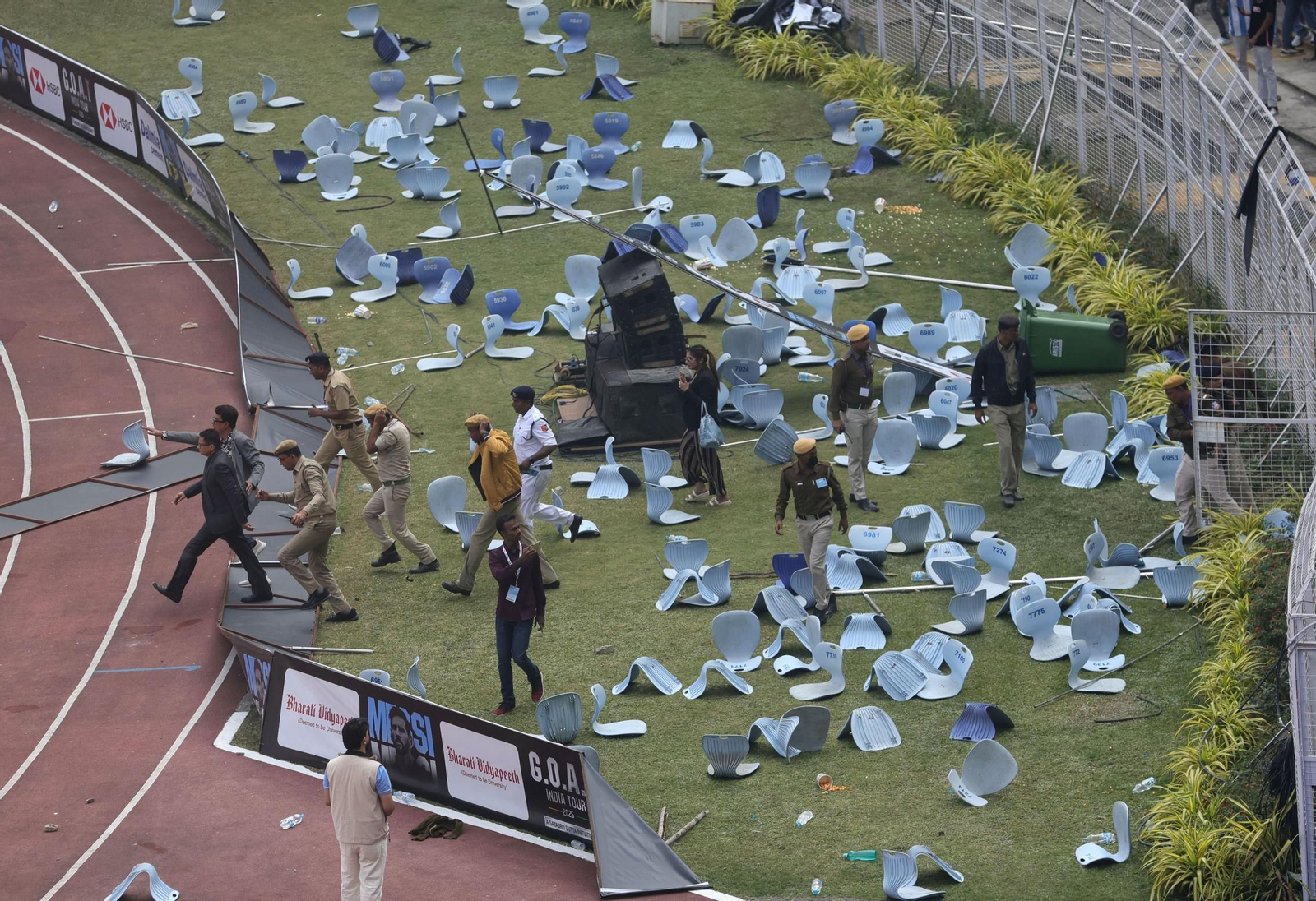 Las fotos de los disturbios por una visita de Leo Messi a Calcuta