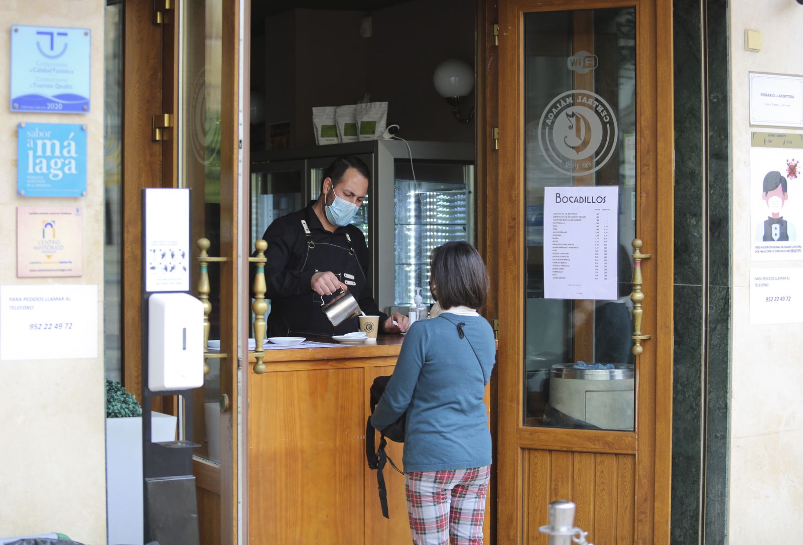 Málaga capital vive el primer día de su nuevo cierre