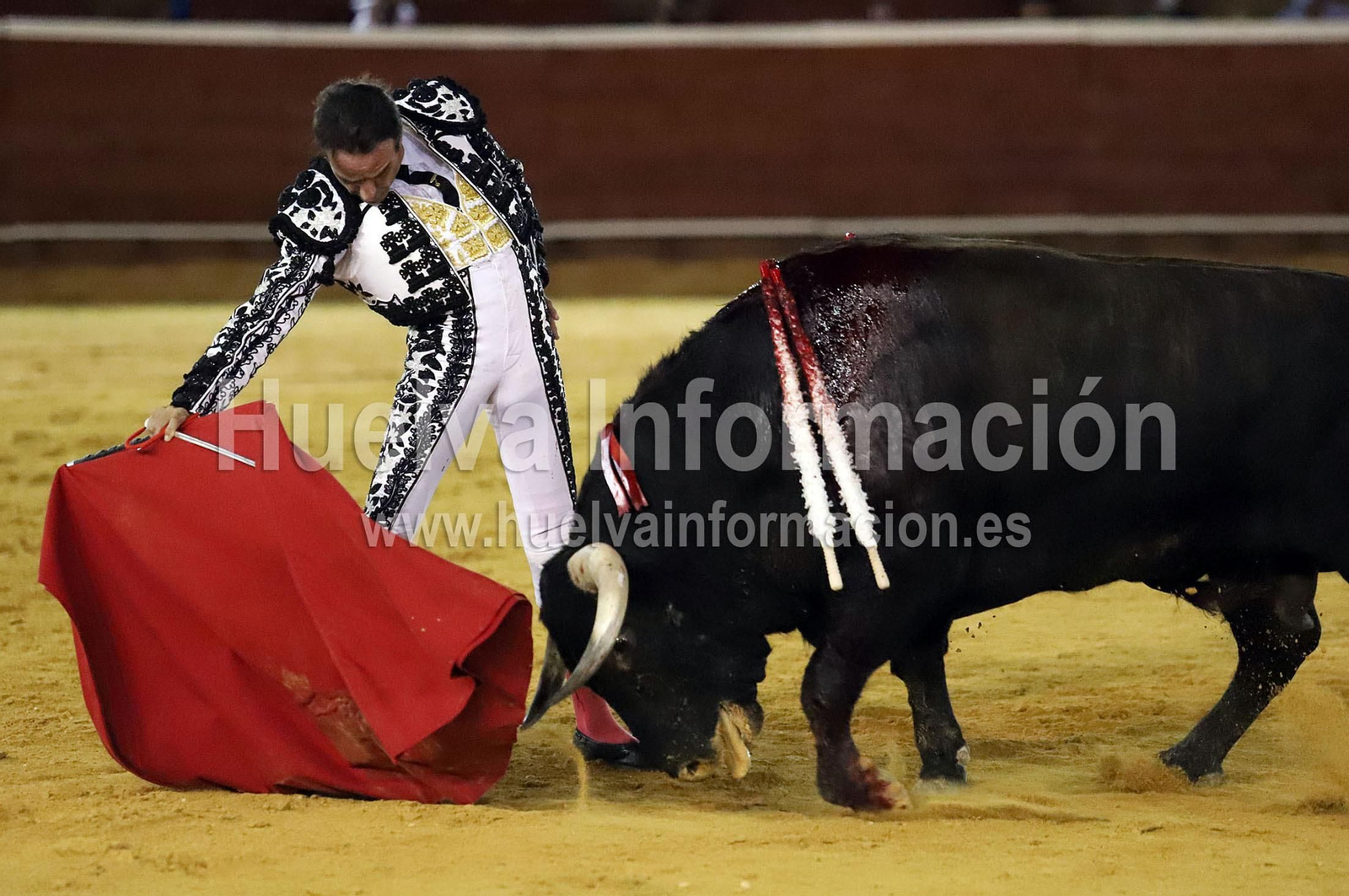 Las imágenes más destacadas de la corrida de toros del 3 de agosto en la plaza de toros de Huelva "La Merced"