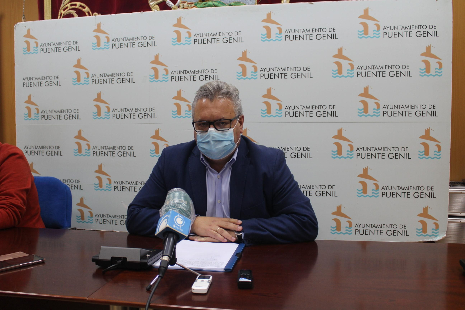 El alcalde de Puente Genil, Esteban Morales.