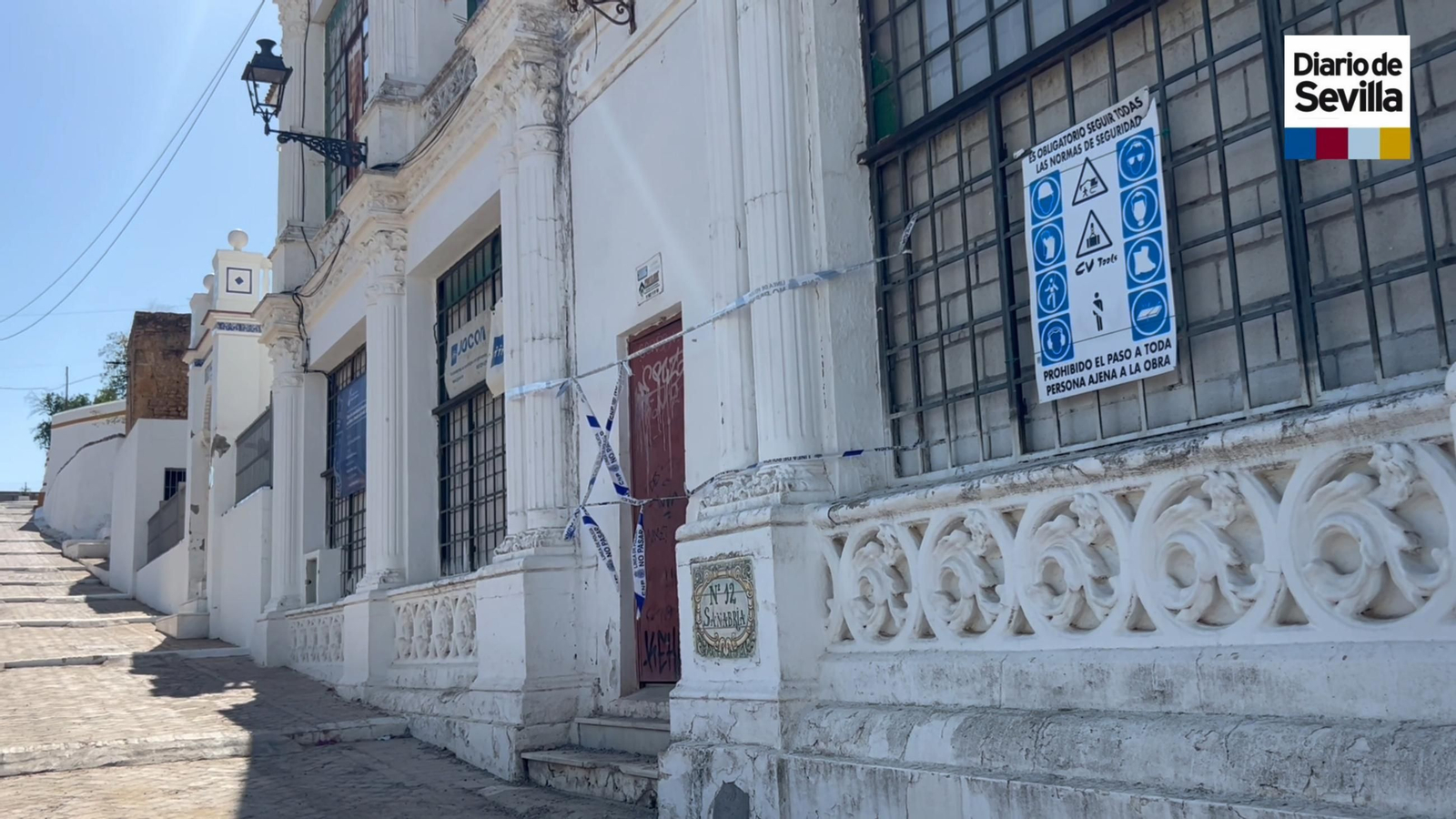 Mueren dos trabajadores al desprenderse un techo en una obra en Alcalá de Guadaíra.