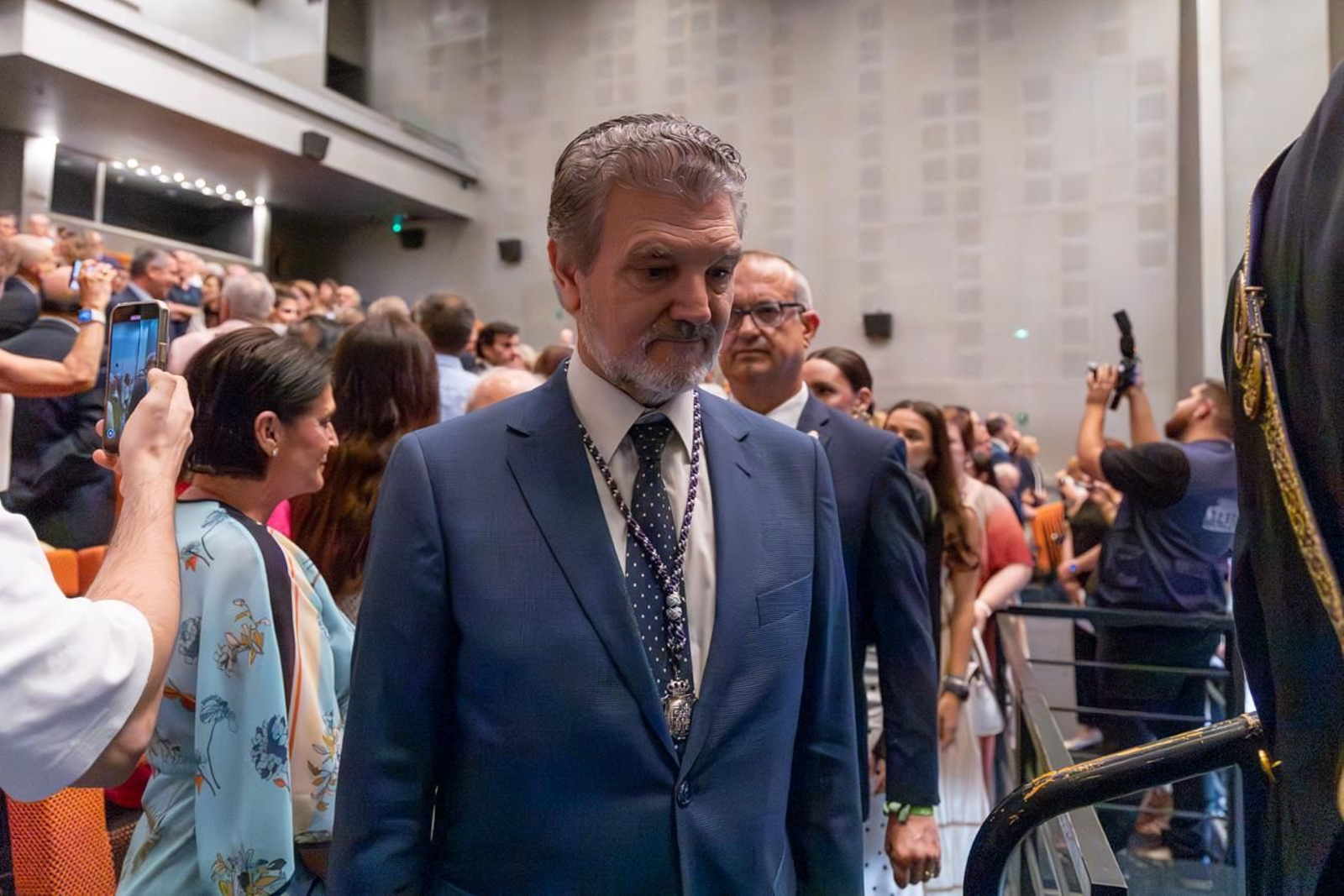 Entrega de la Medalla de Oro de la Ciudad a Luis Berges