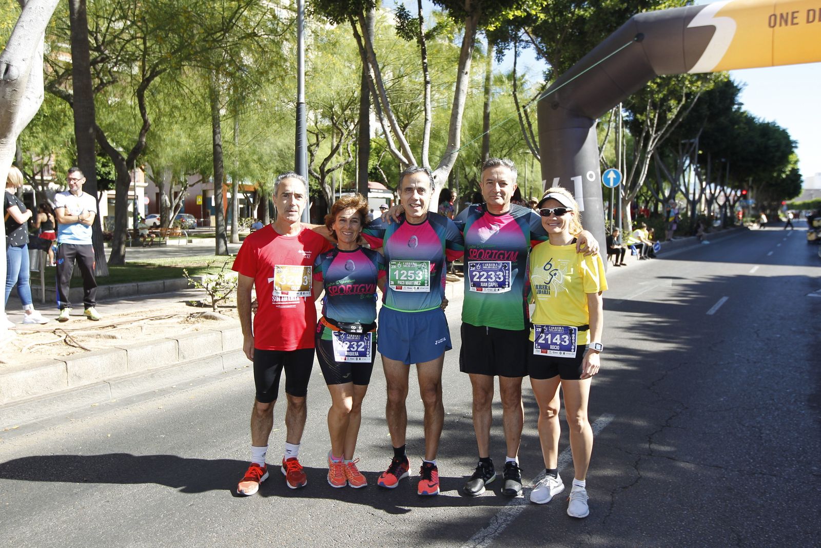 Fotogalería carrera atletismo popular enfermedades poco frecuentes. La Salle Almería