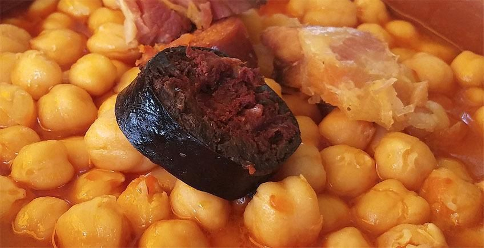 10 bares con terraza para comer en la provincia de Cádiz