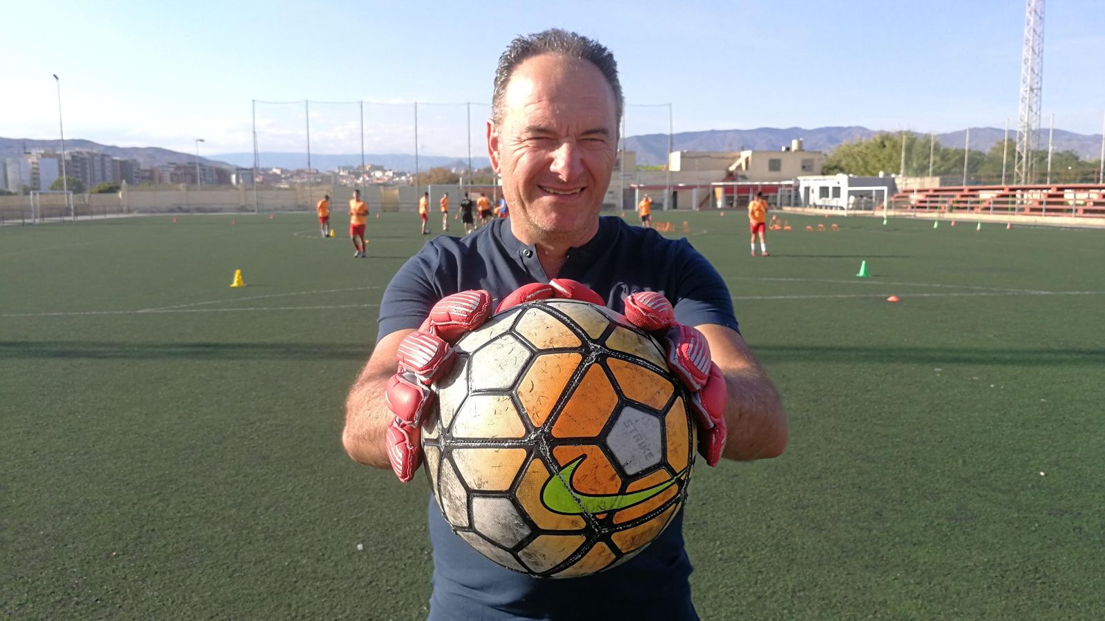 Daniel antes de comenzar un partidillo con los veteranos.