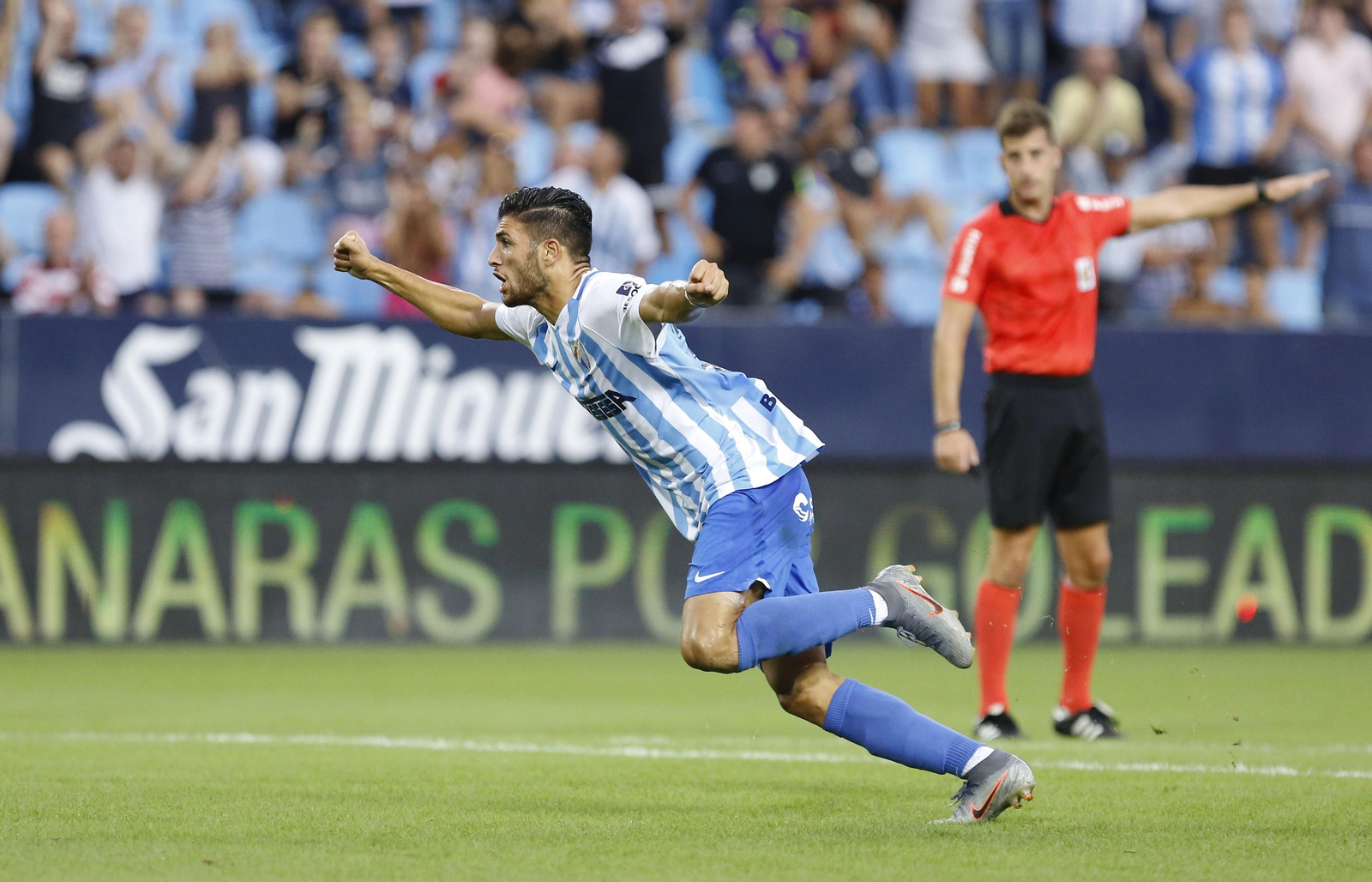 Antoñín celebra uno de los goles que ha marcado esta temporada con el Málaga