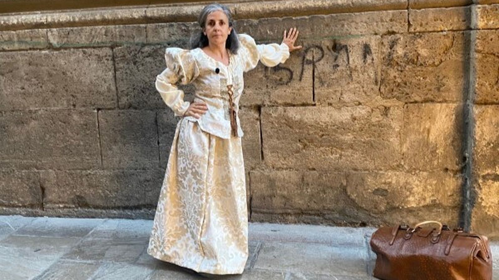 Marisa Refoyo, actriz de las visitas teatralizadas de Descubriendo Granada.