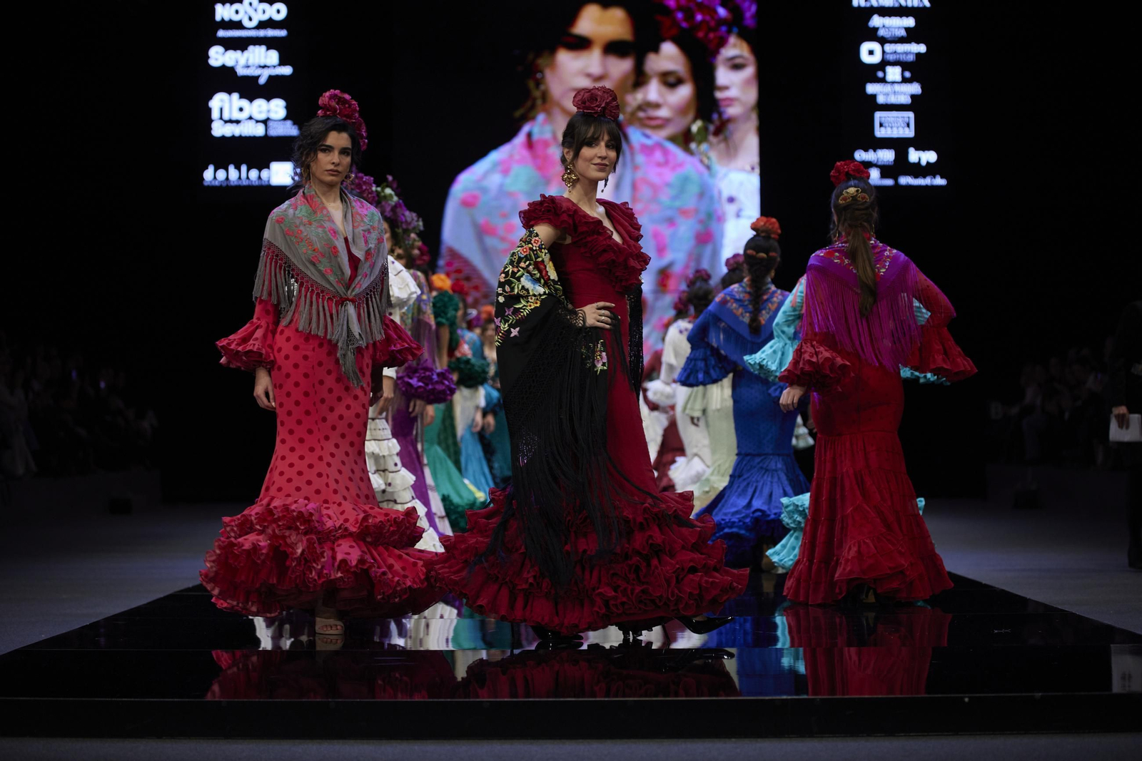 Desfile de Maricruz & Montecarlo en SIMOF 2025, todas las fotos