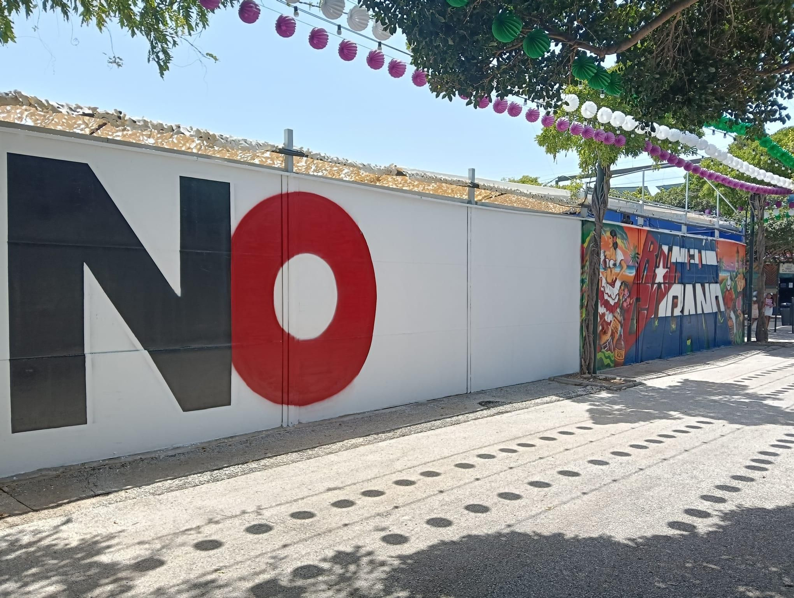 Imagen del mural en el primer día de Feria de Málaga 2025.