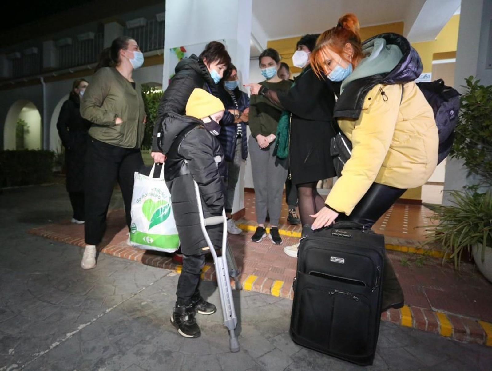 La llegada a Málaga del autobús con 47 ucranianos, en fotos