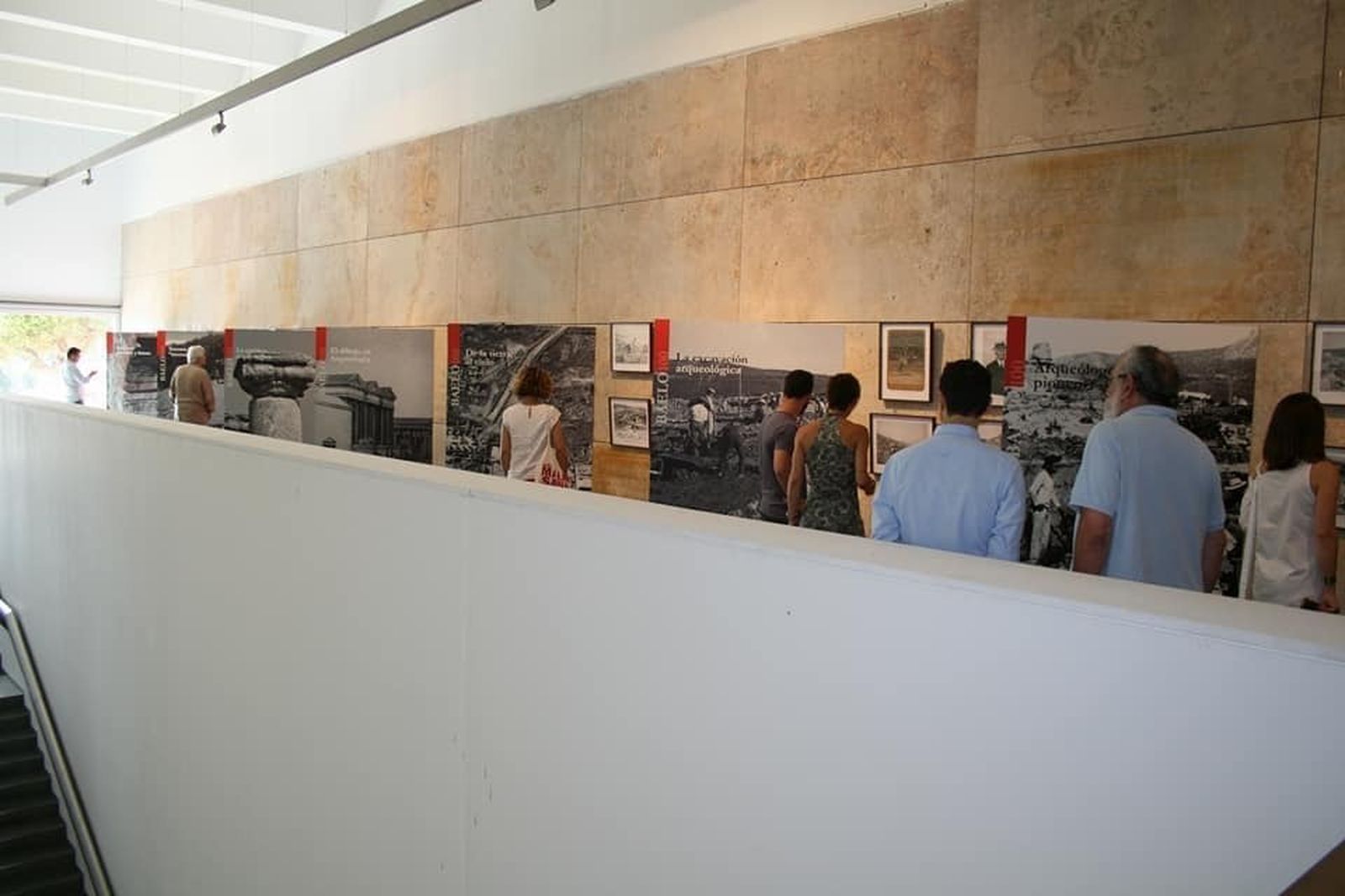 La exposición de los 100 años de investigaciones de Baelo, en el museo del enclave de Bolonia.