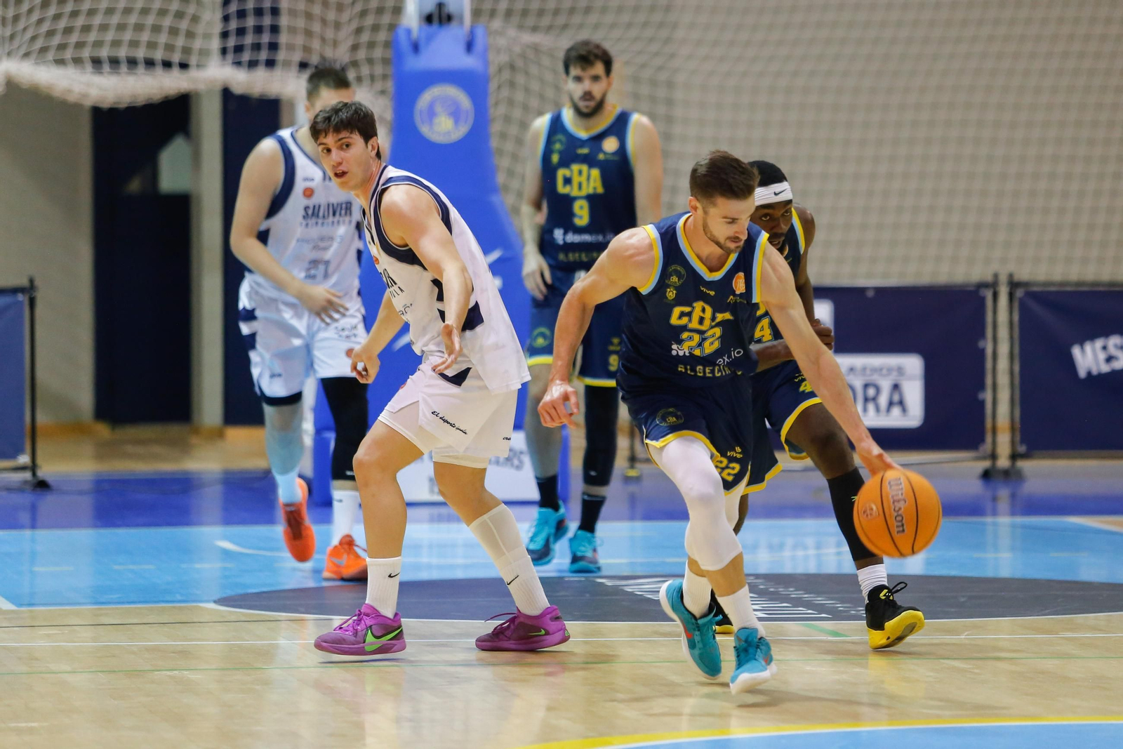 Las fotos del Club Baloncesto Algeciras - Salliver Fuengirola de la Tercera FEB
