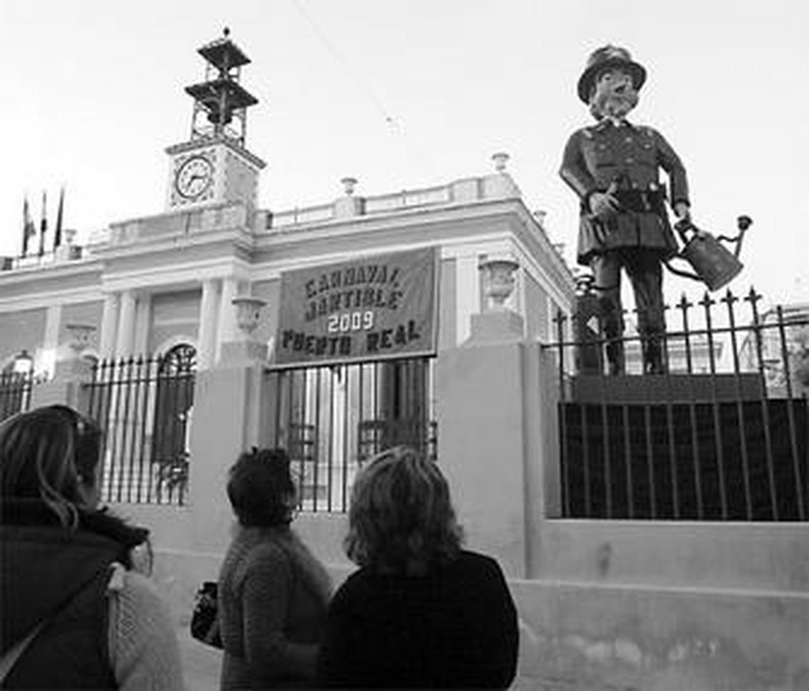 Imagen del muñeco que encarna la figura del Jartible.