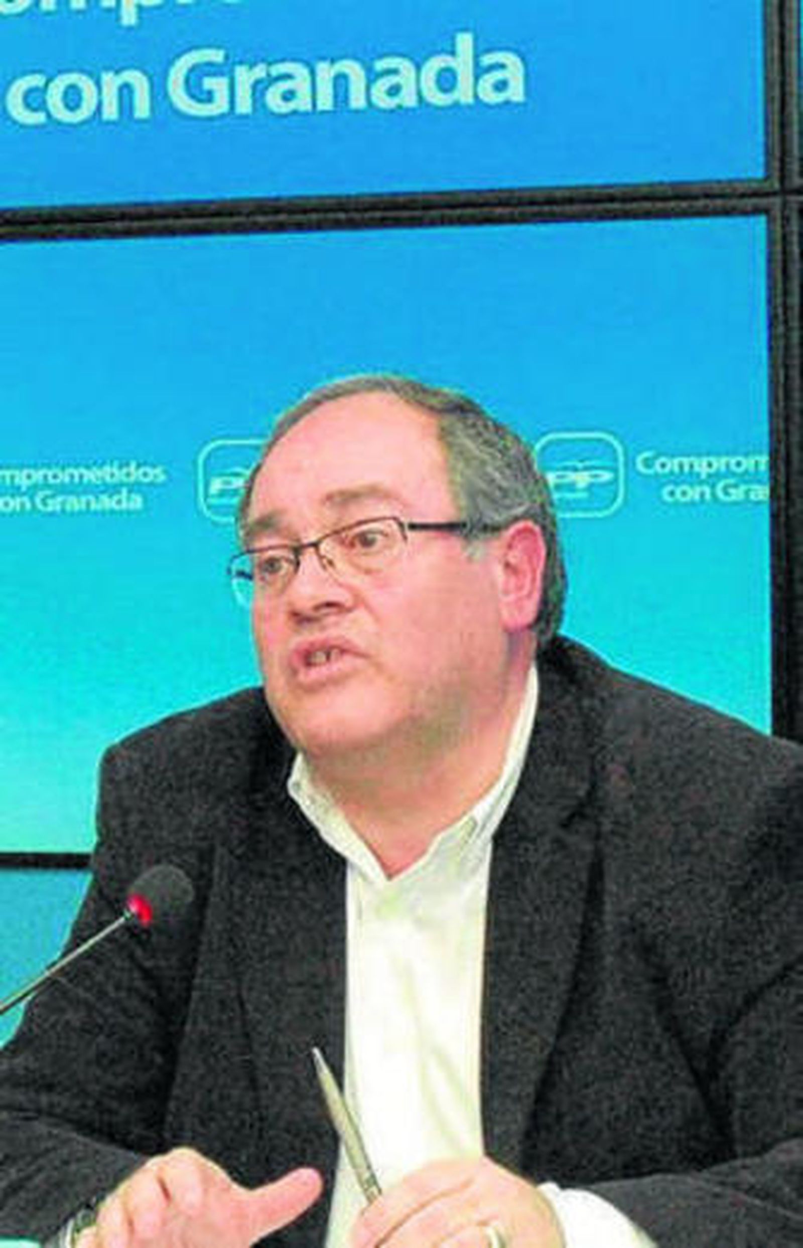 UPyD apoyó a Ayllón.