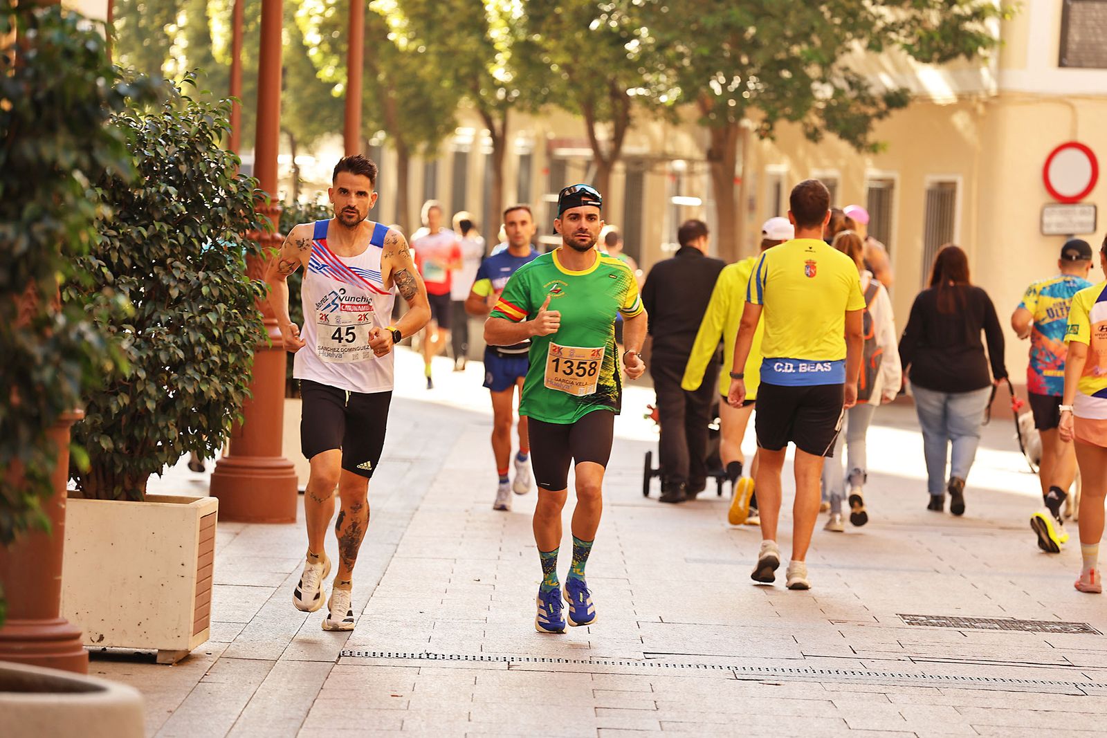 Las mejores imágenes de la carrera 21K Ciudad de Huelva