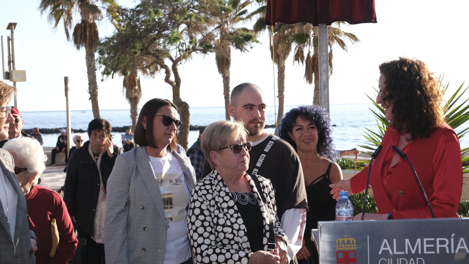 Imágenes de la Inauguración de la Plaza Diego García Molina, hostelero que fue Presidente de ASHAL