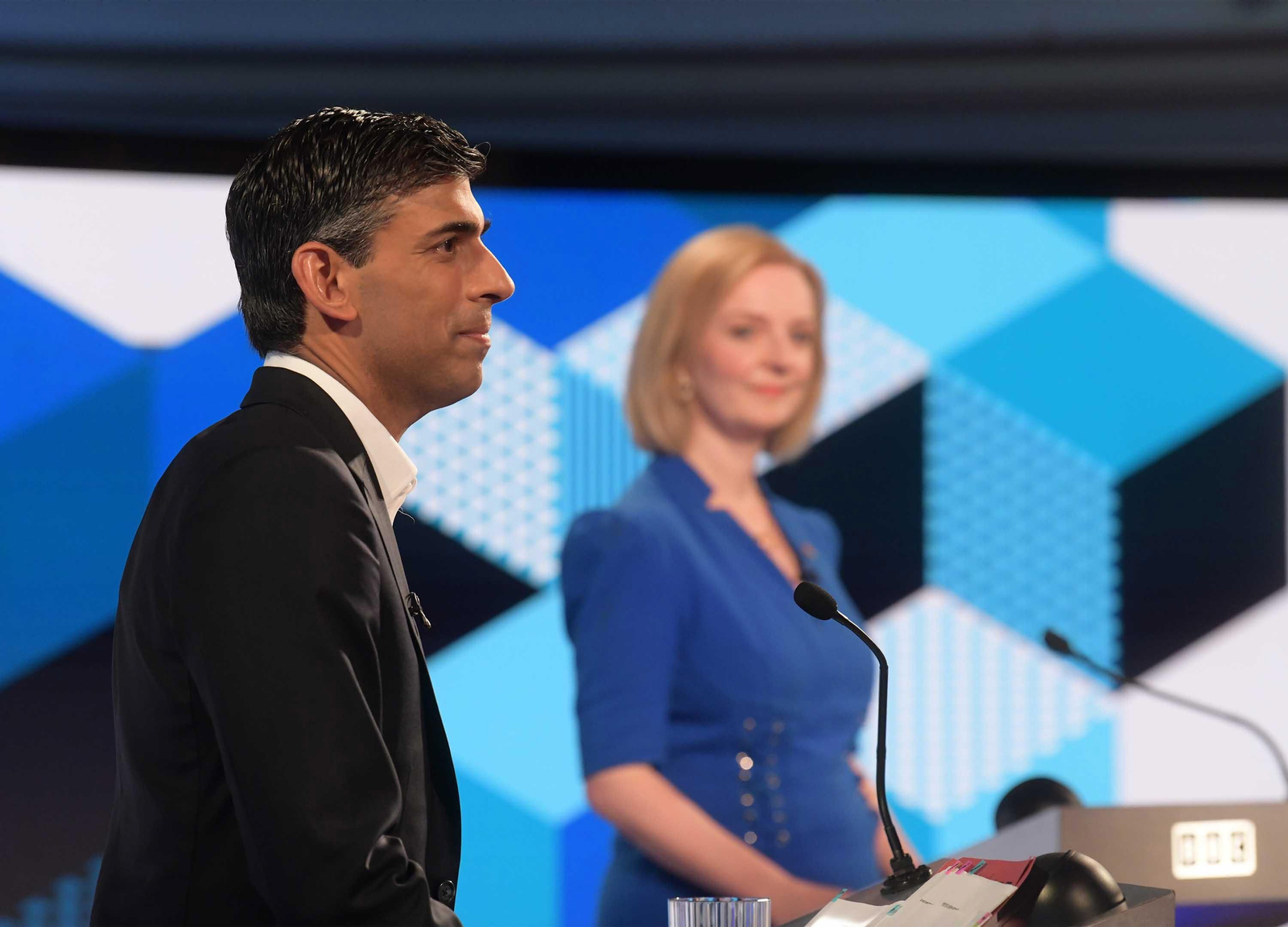 Rishi Sunak y Liz Truss, en un debate previo.