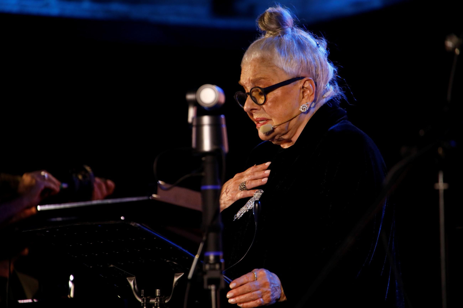El homenaje de Lola Herrera a sus poetas predilectos en Cosmopoética, en imágenes