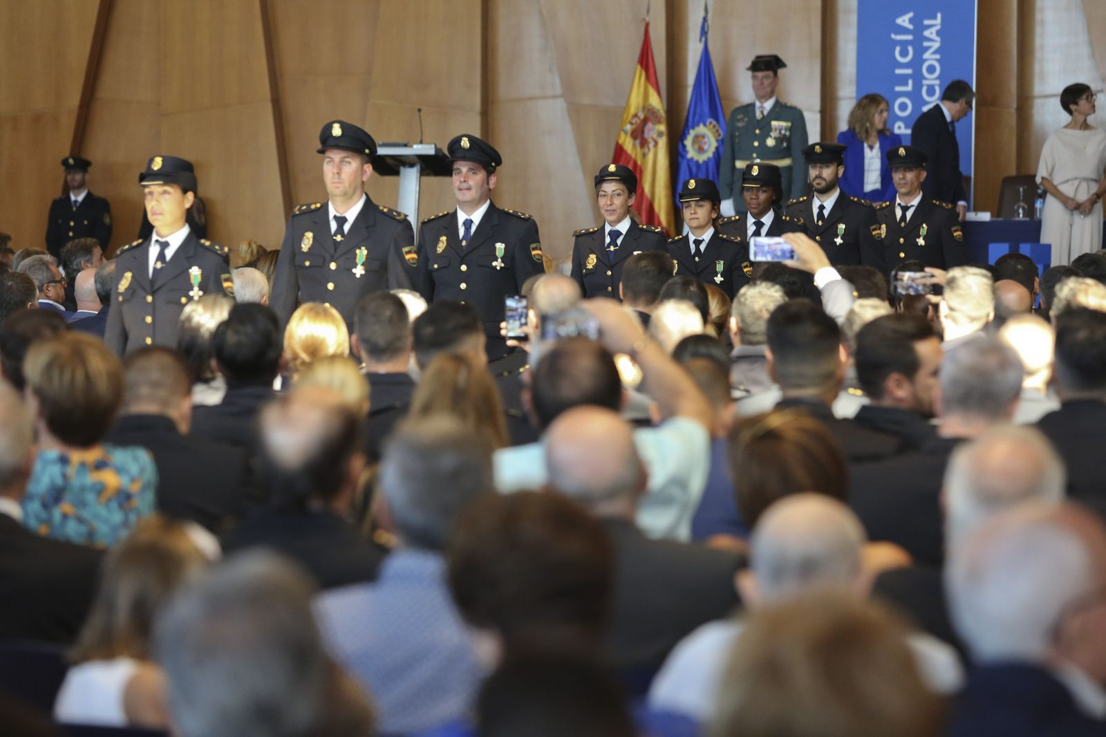 Las fotos del día del patrón de la Policía Nacional en Málaga