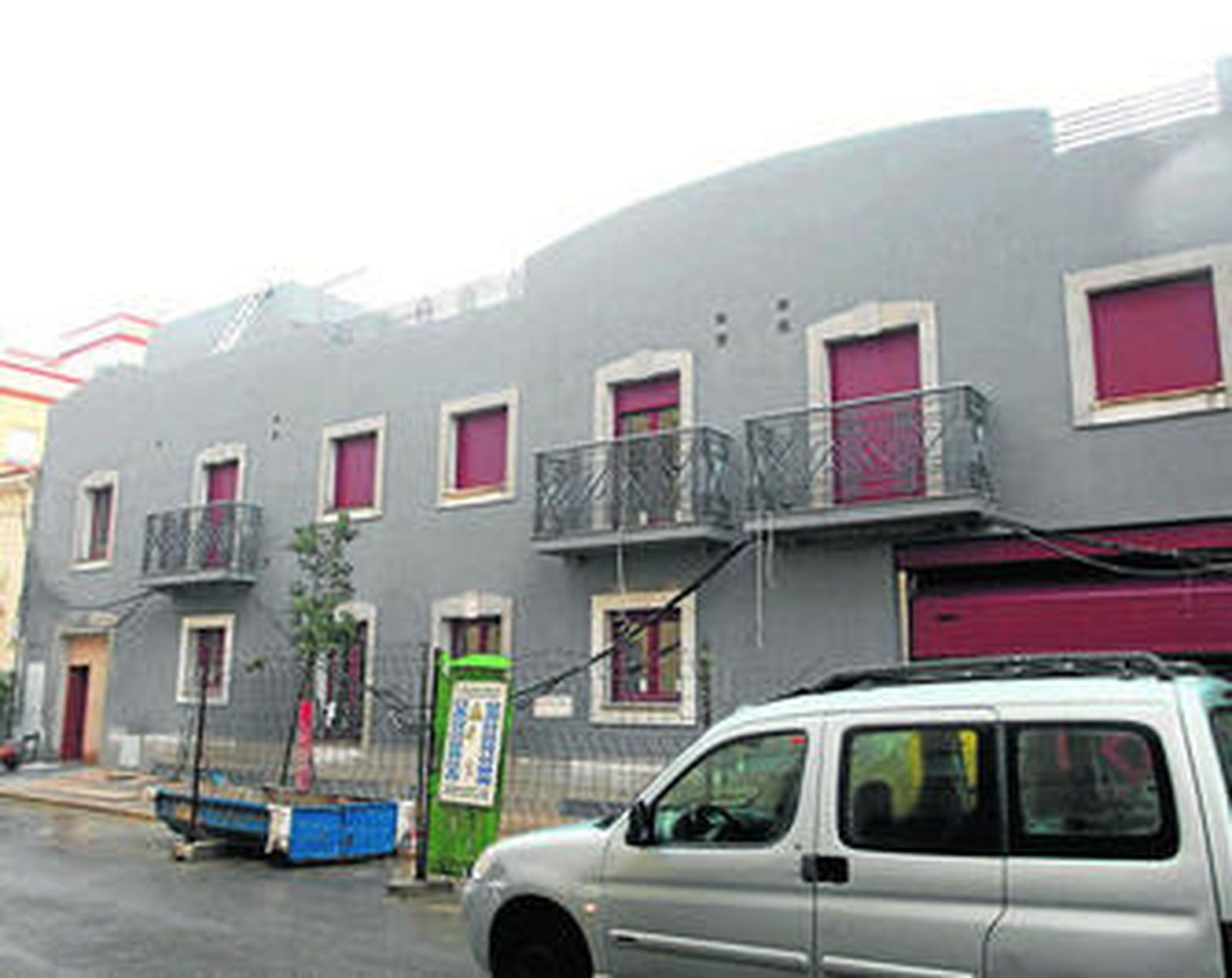 Instantánea del edificio de Asansull para estos alojamientos, cuyas obras están a punto de concluir.