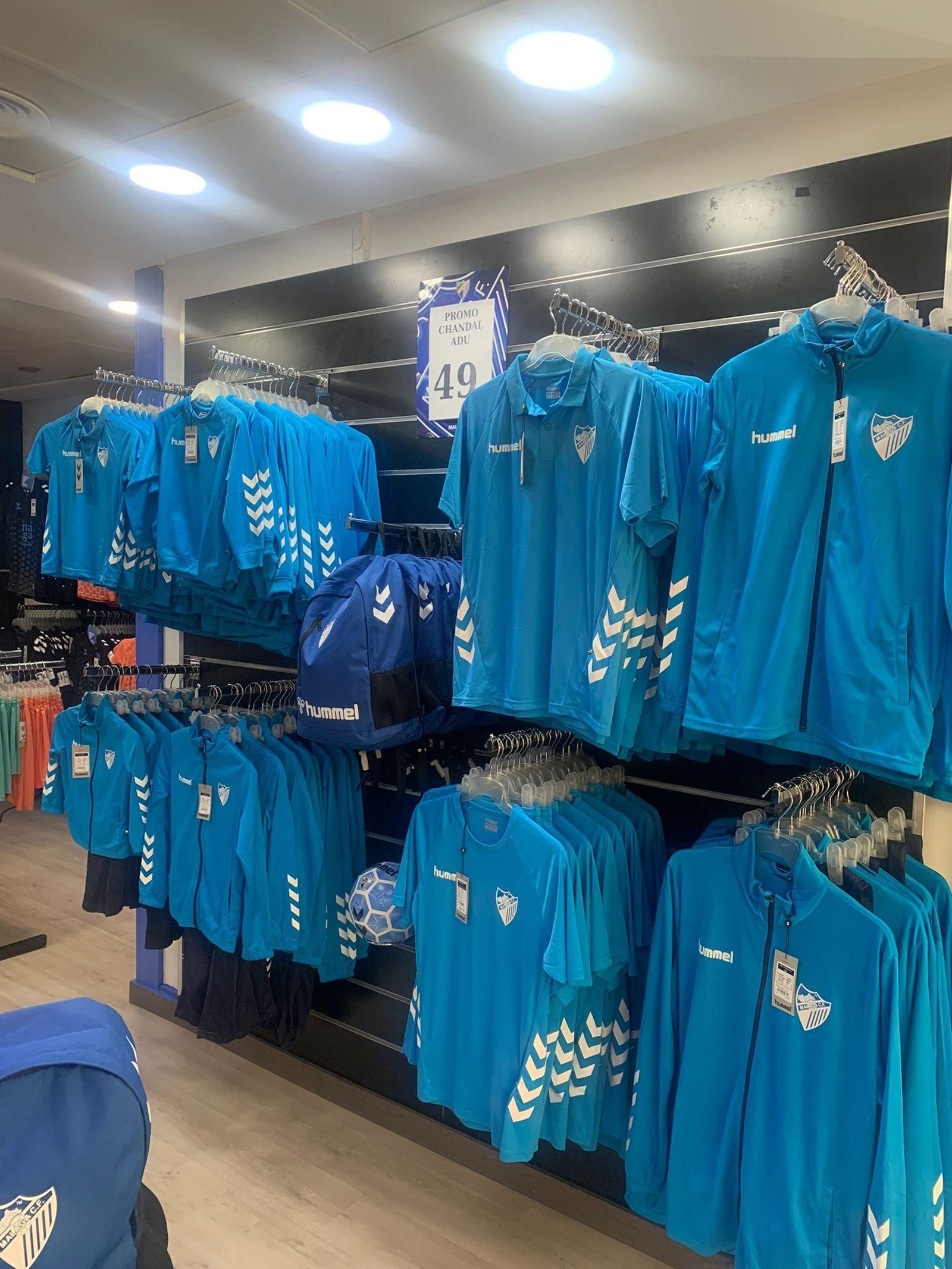 Los novedosos productos del Málaga CF en tiendas