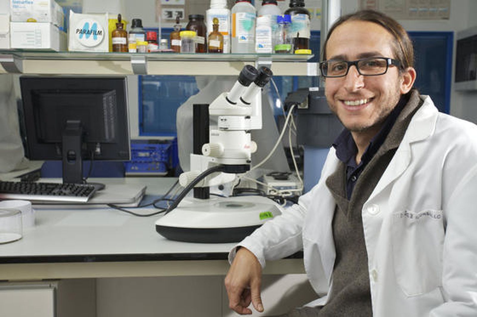 Andrés Cózar, en un laboratorio.

Foto: CSIC