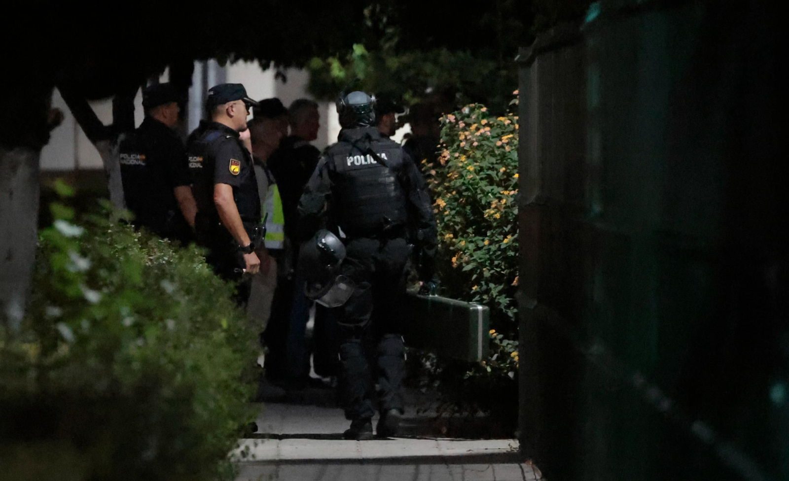 Las fotos del atrincherado en Brenes