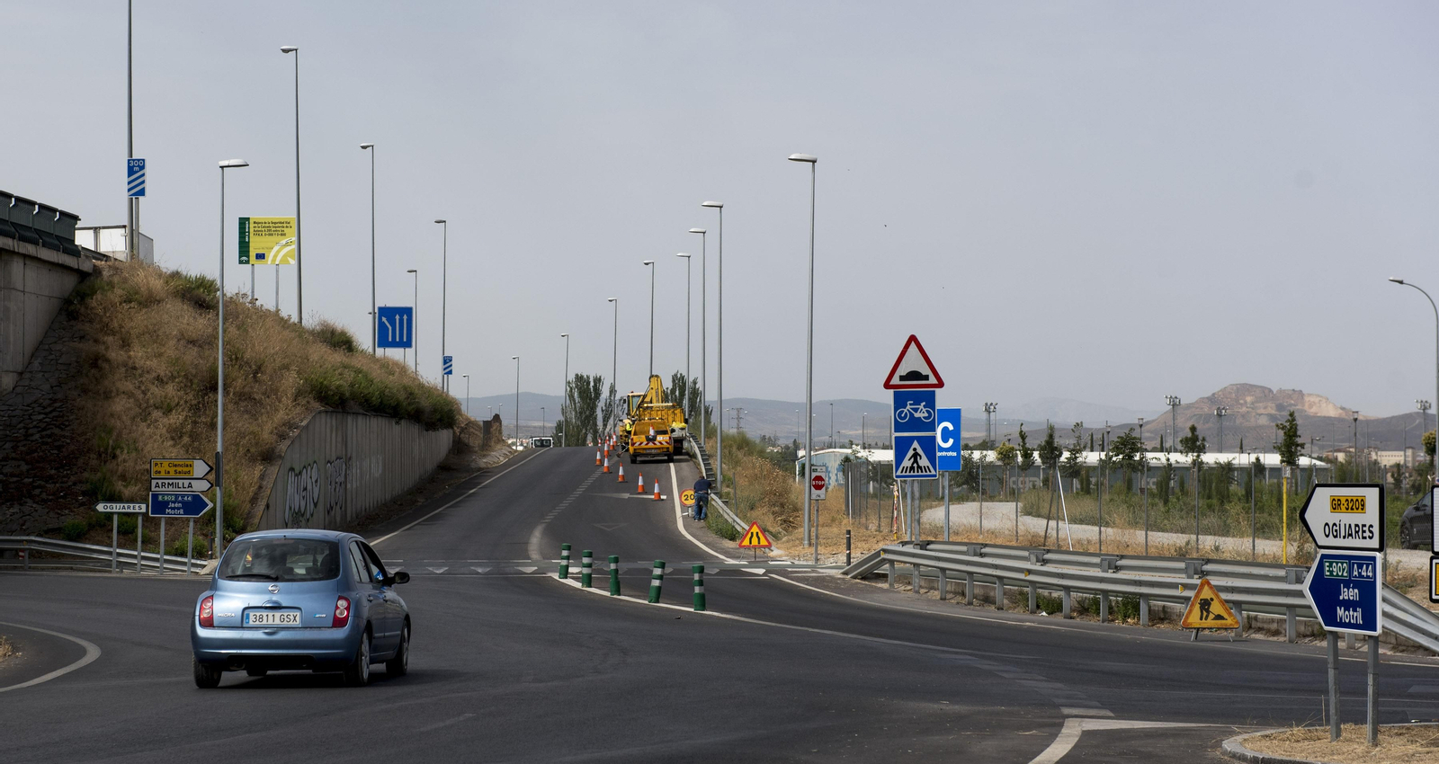 Zona en la que han iniciado los trabajos para abrir un ramal de acceso a la Circunvalación en dirección Jaén.