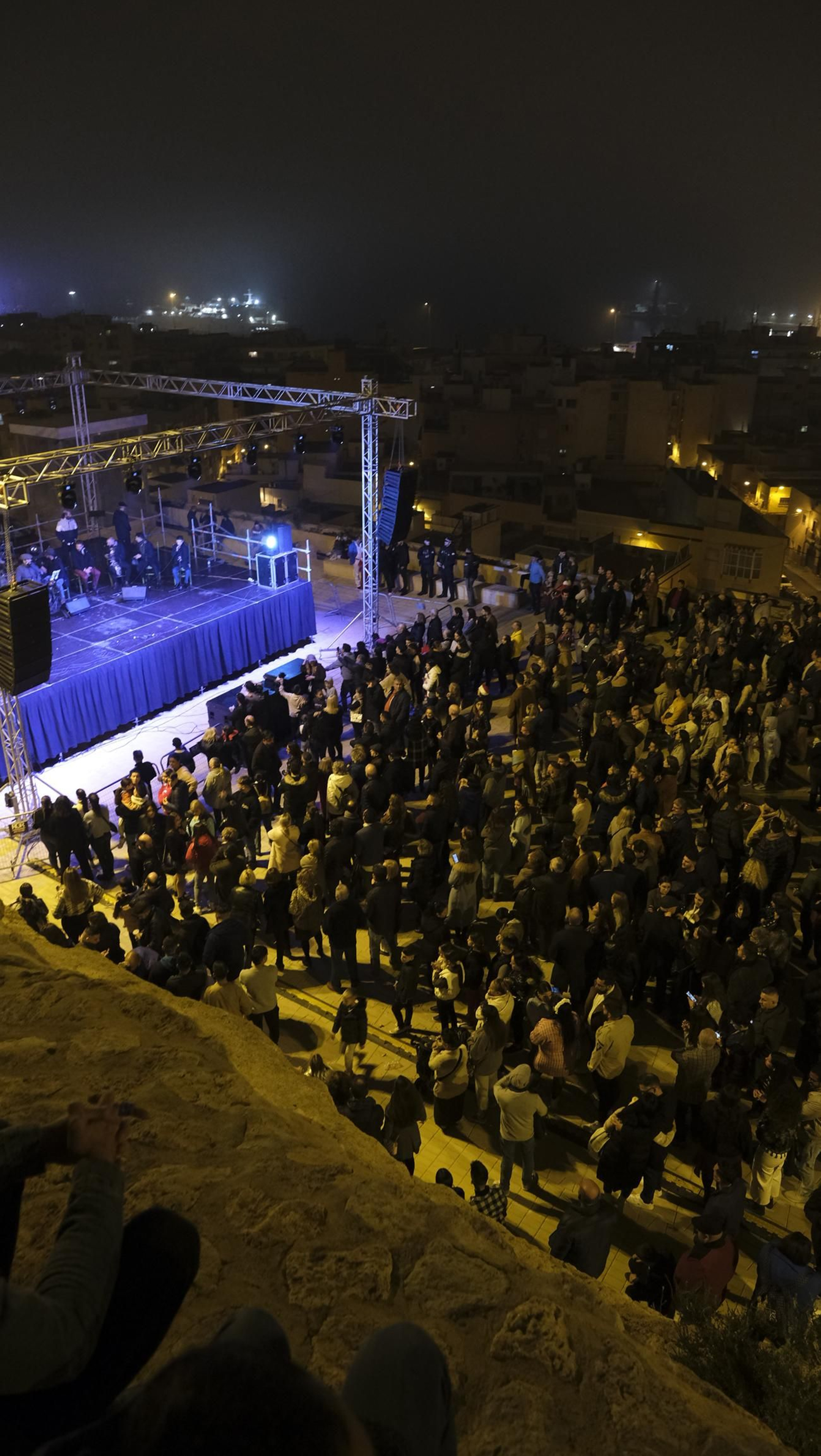 La Noche de las Candelas en el Mesón Gitano de Almería, en imágenes