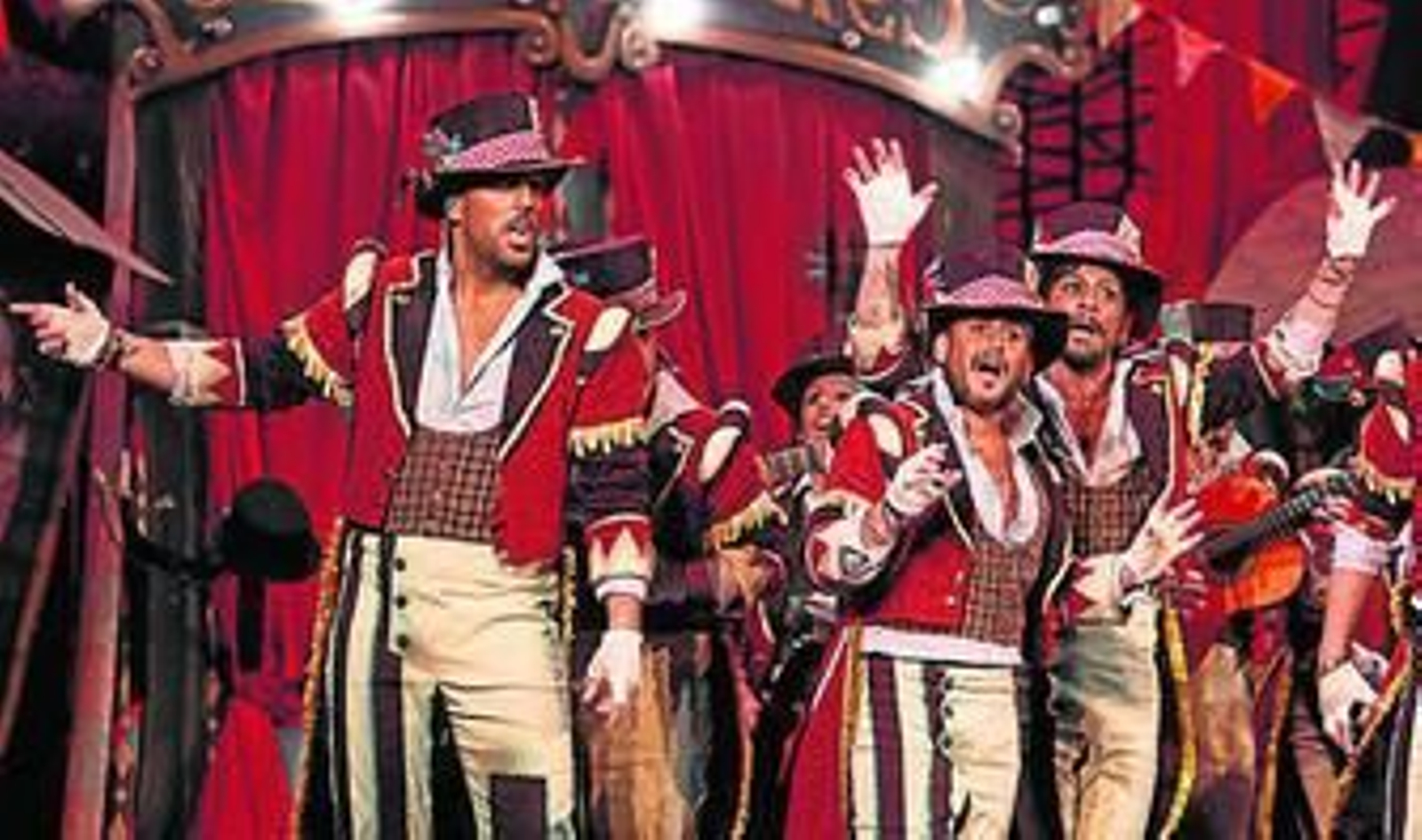 La comparsa 'Los embaucadores', ganadora del premio en 2013.