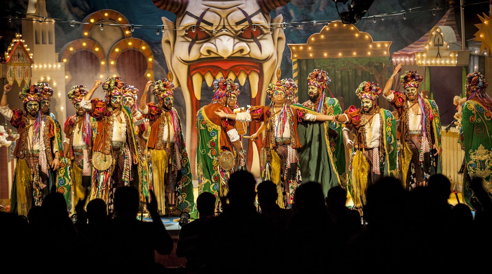 La comparsa 'El perro andalú' ganó el certamen en 2018.