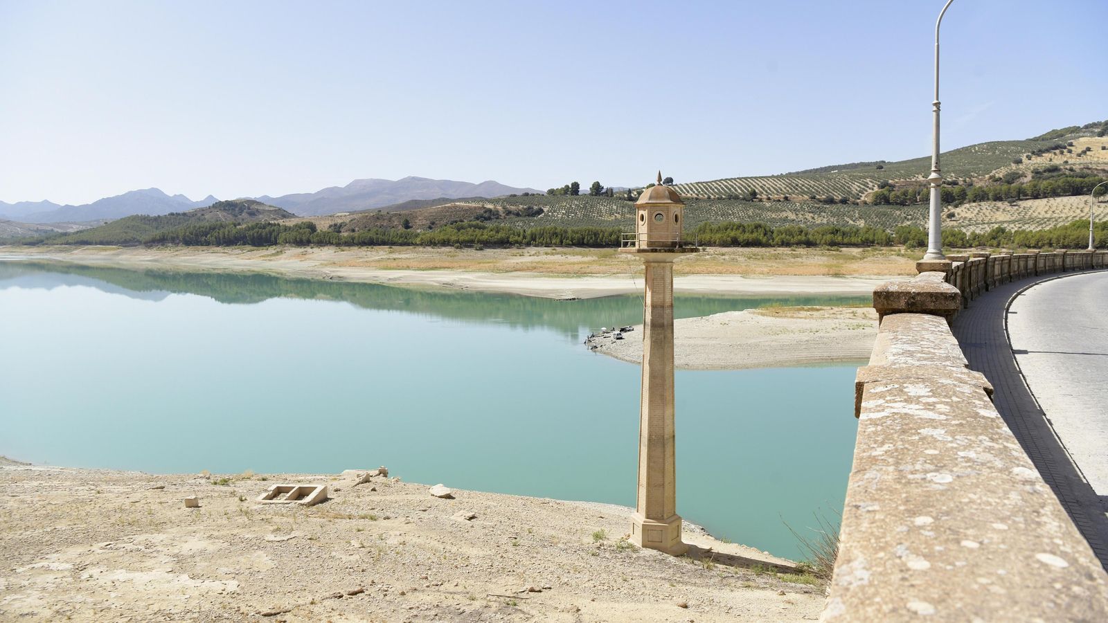 Los Bermejales, a un 14% de su capacidad.