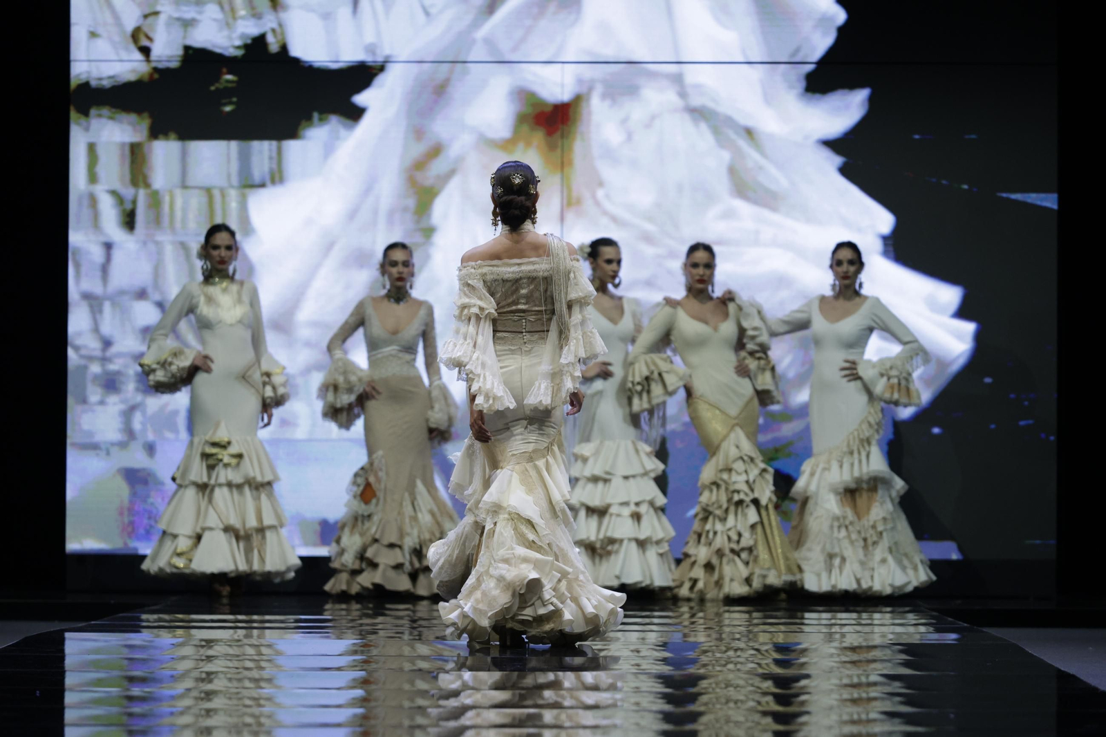 El desfile de Aurora Gaviño en SIMOF 2025, todas las fotos