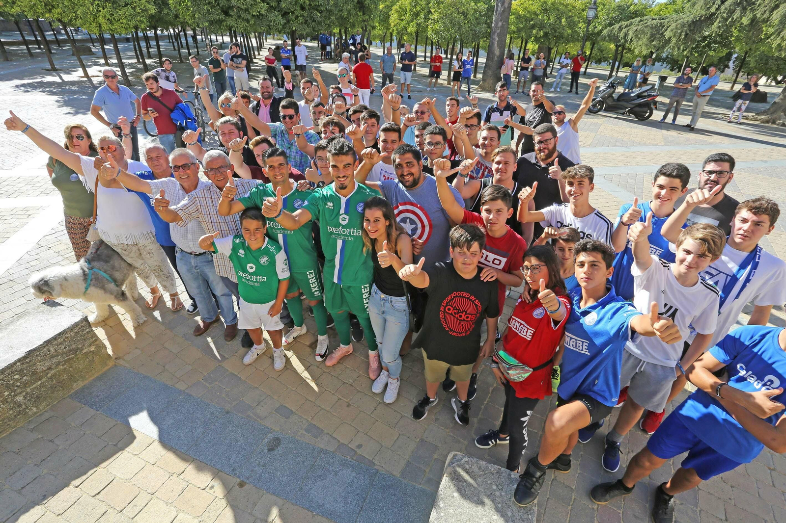 Presentación de las equipaciones del XEREZDFC