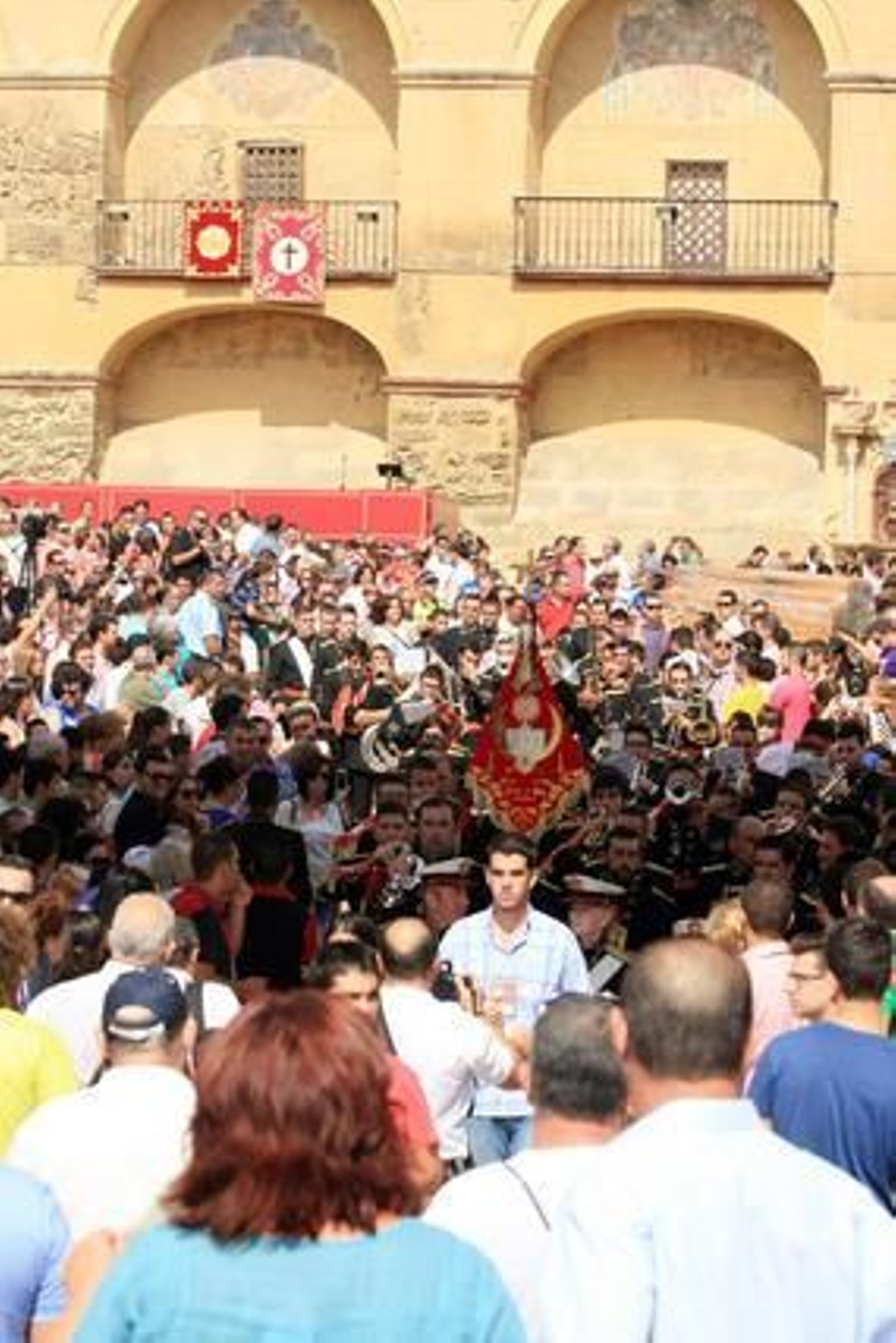 Procesión de bandas.

Foto: O.Barrionuevo