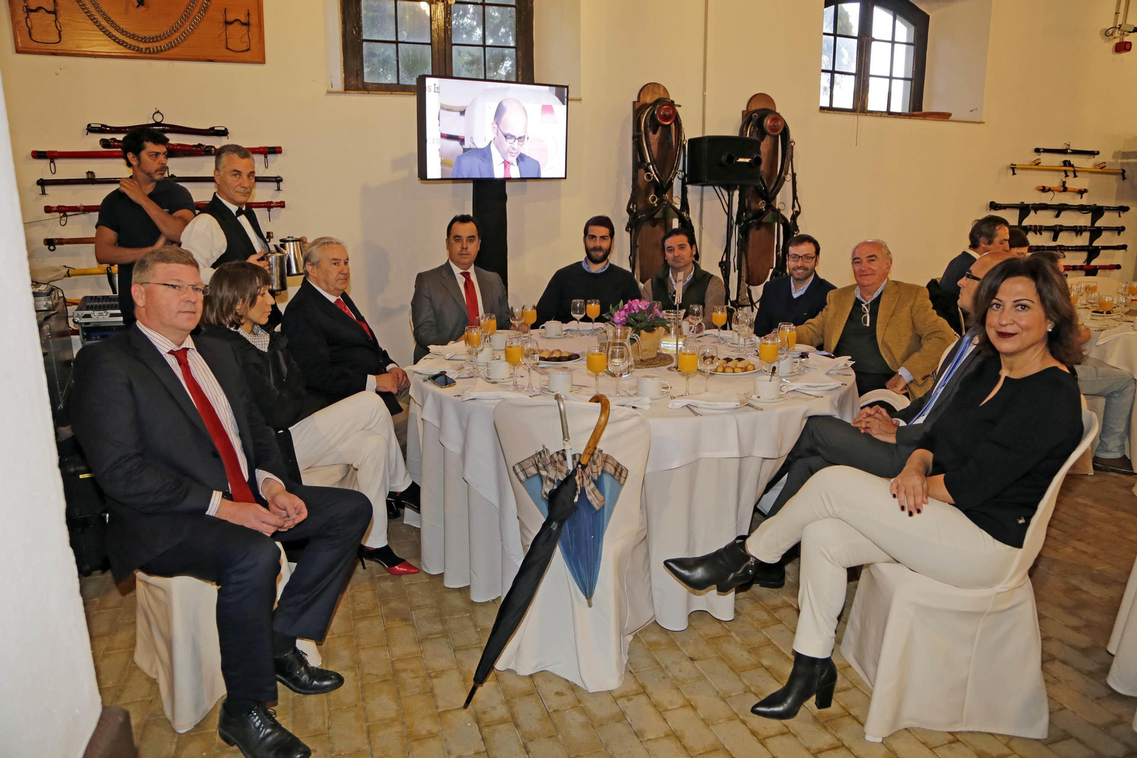 José Luis Astilleros, María Jesús Ordóñez, Miguel Ordóñez, Rafael Peinado, Manuel Gil, Antonio Paz, Álvaro Fernández, Francisco J. Julbes, Federico Díaz y Dominica Guardia.