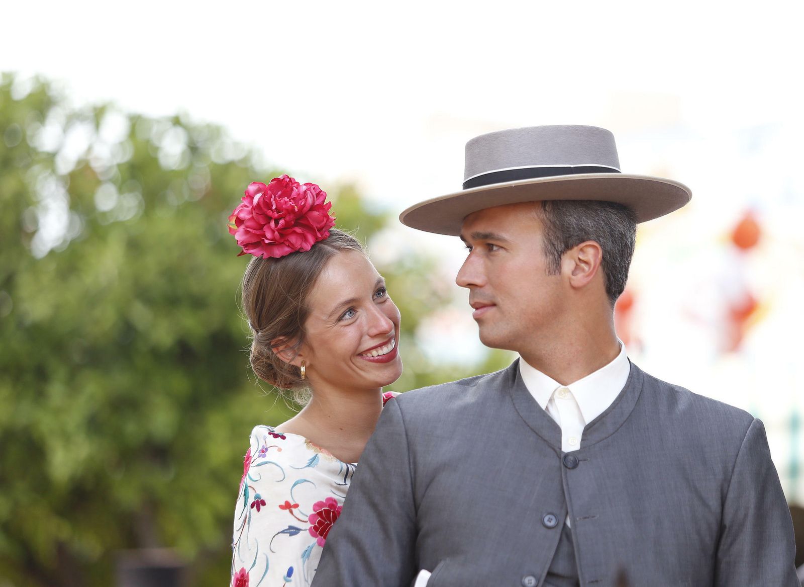 El Lunes de Feria, el primero con silencio en los 'cacharritos', en imágenes