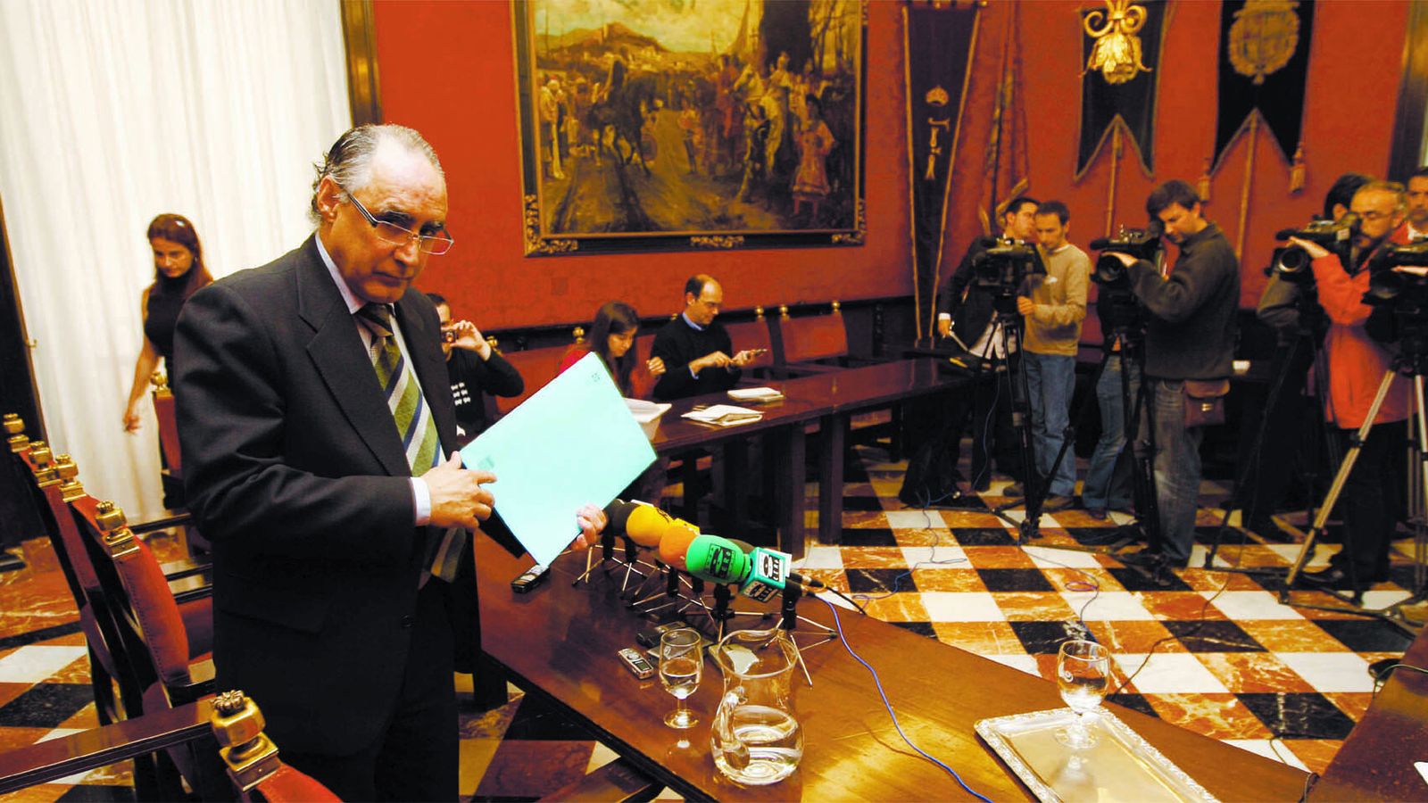 Javier Torres Vela anuncia que deja la política activa.