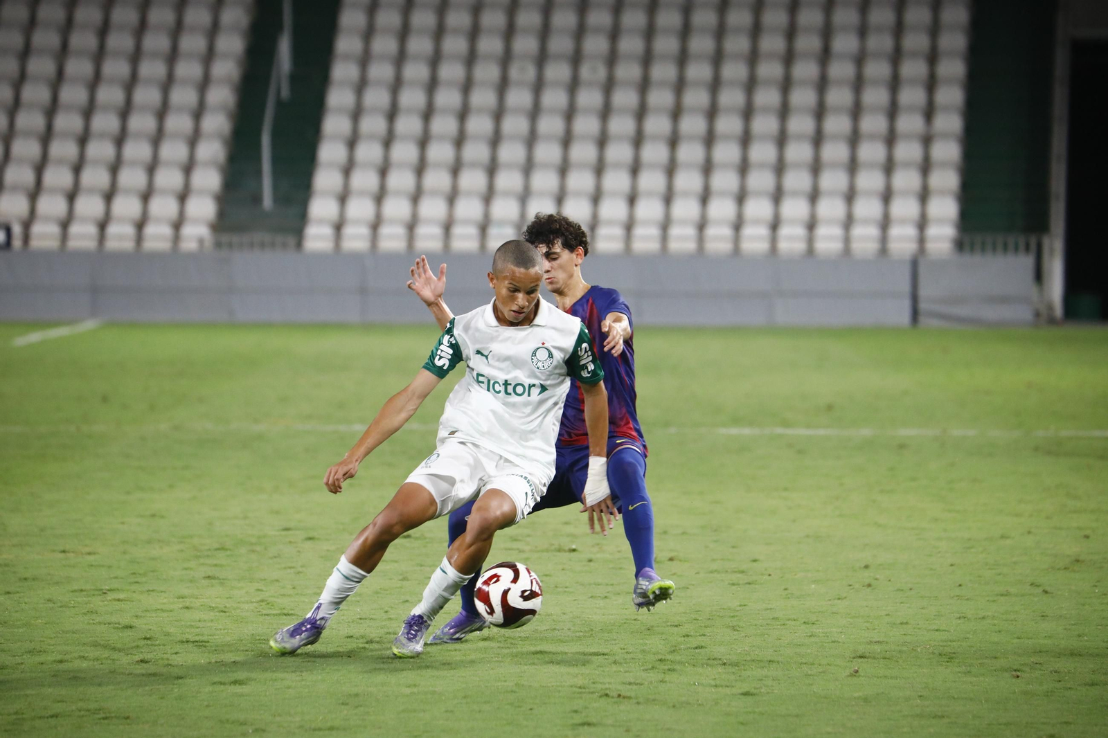 Las mejores fotos del Palmeiras - Barcelona del Mundial de Clubes juvenil en El Arcángel