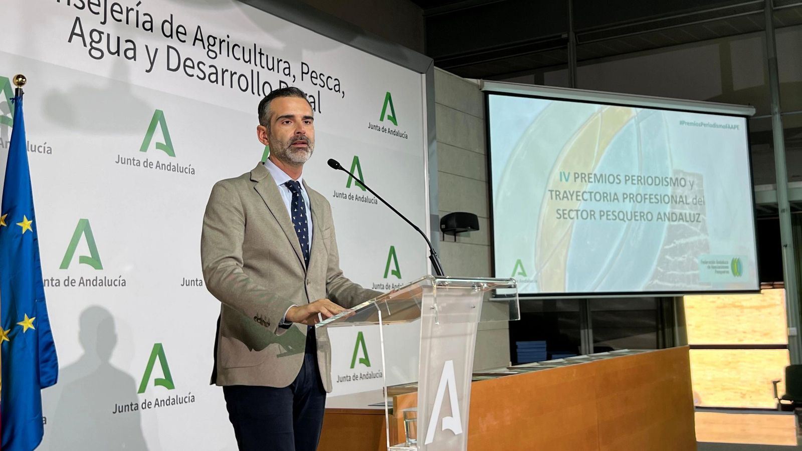 El consejero, durante su intervención.