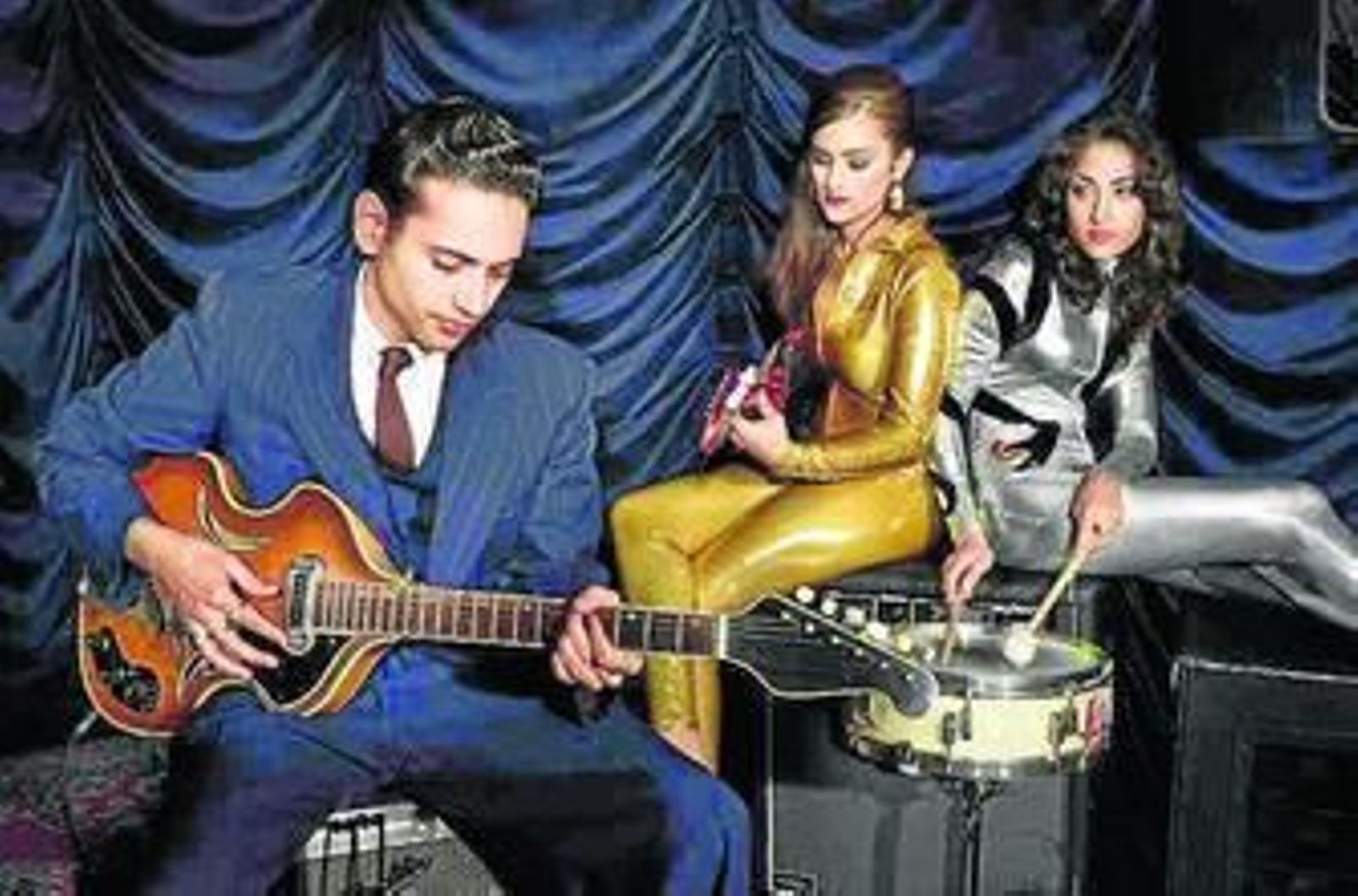 Los hermanos Kitty, Daisy & Lewis, en una imagen promocional.