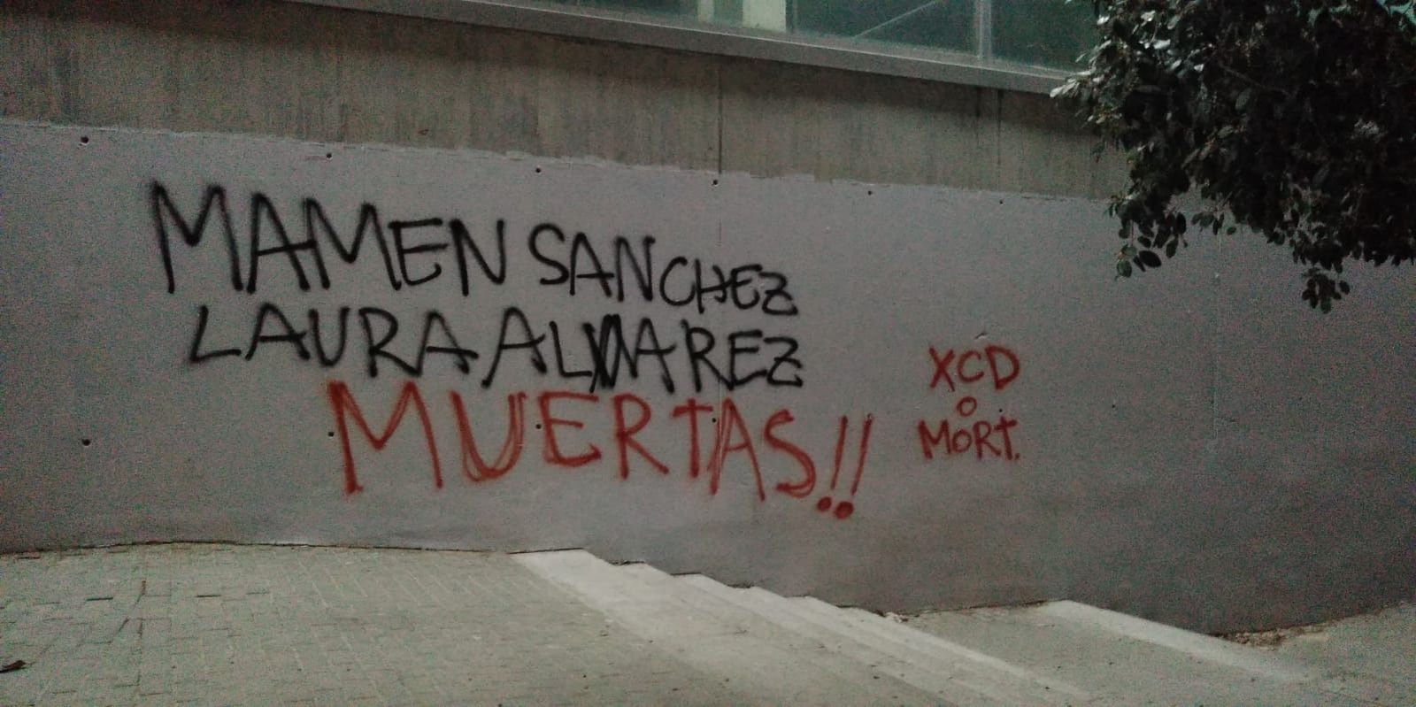 Las pintadas en Chapín amenazando a Mamen Sánchez y Laura Álvarez.