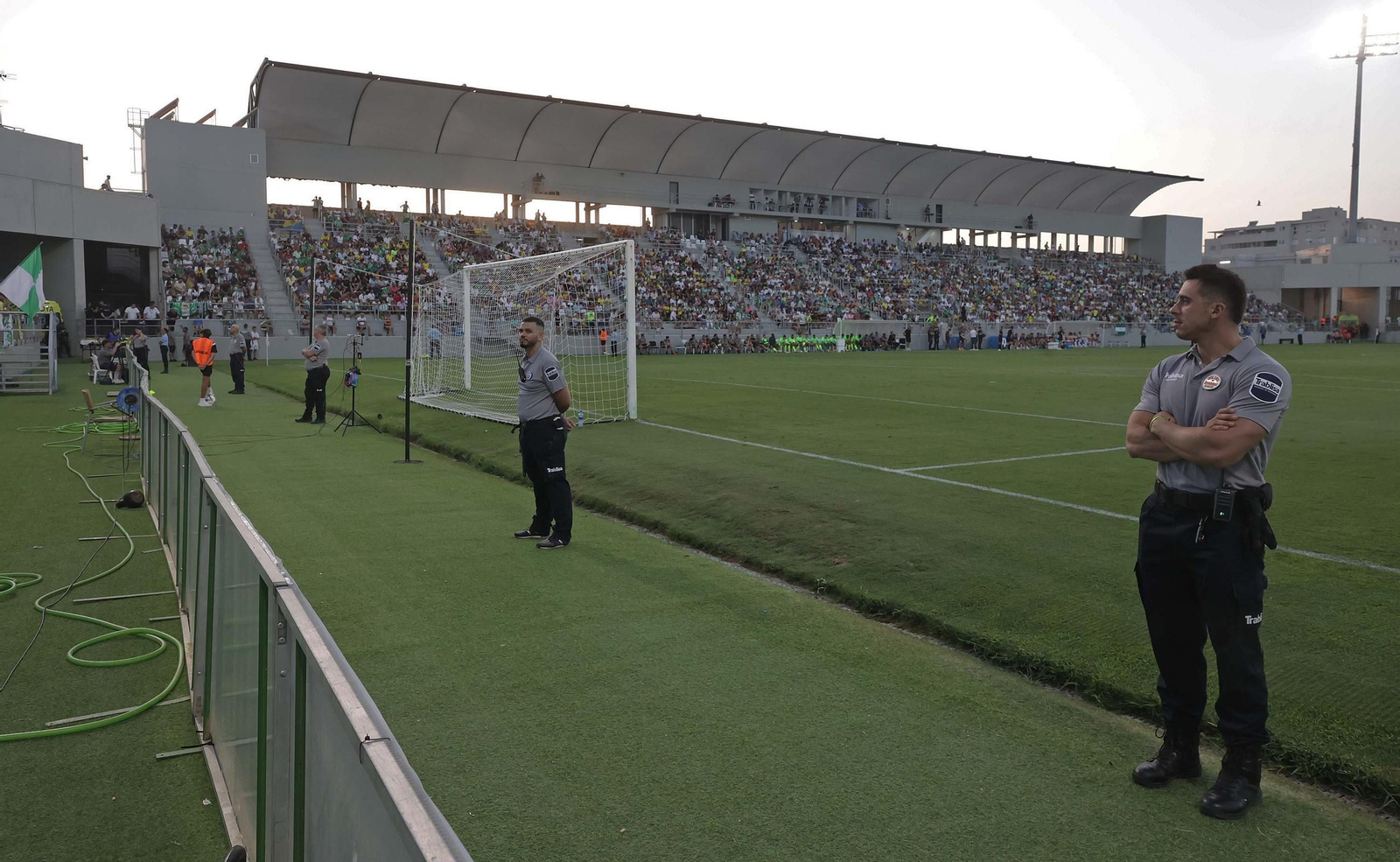 Las mejores fotos del Real Betis - Cádiz CF celebrado en el Ciudad de La Línea